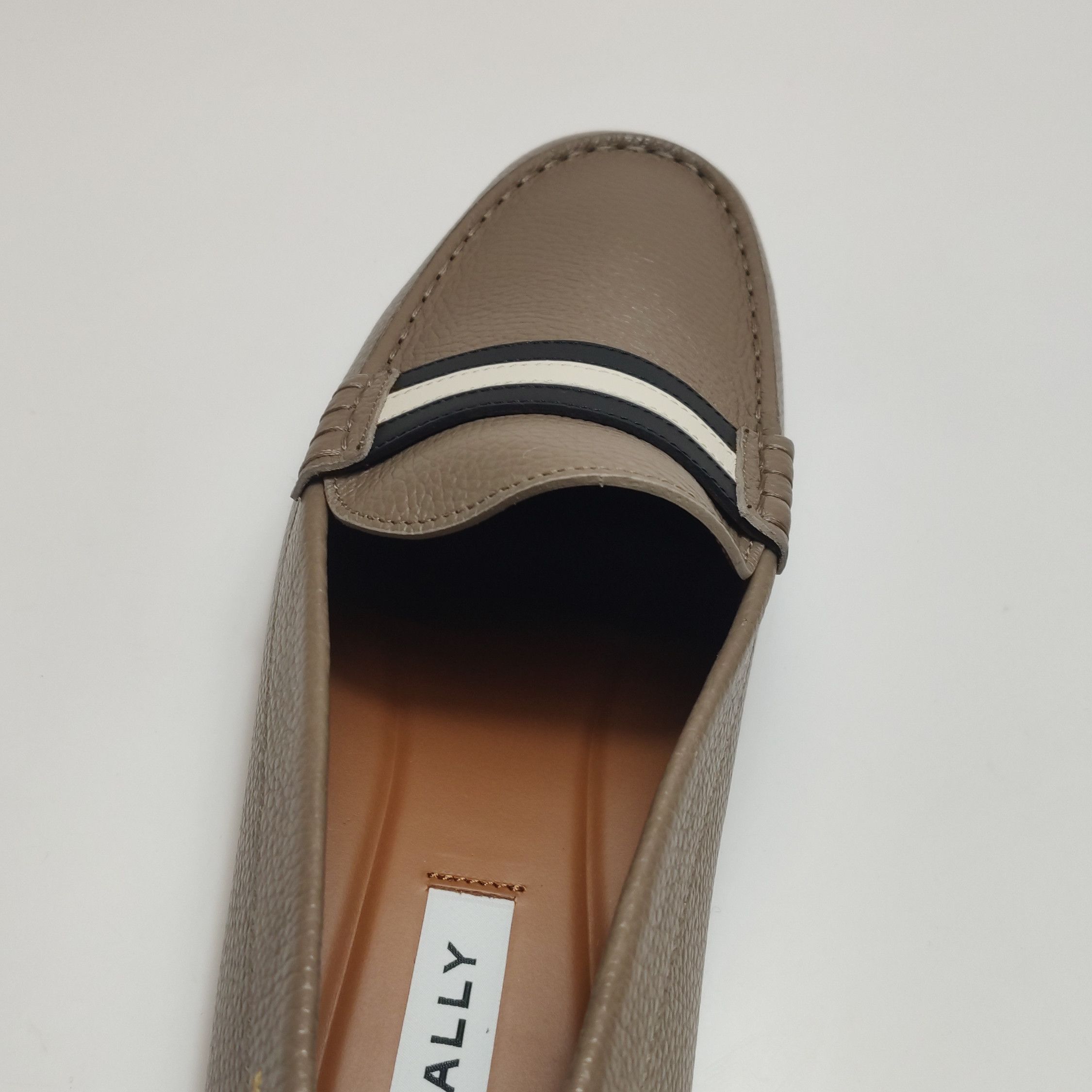 Bally Bally Striped Grained Leather Driving Shoes 43 Size US 10 / EU 43 - 10 Thumbnail
