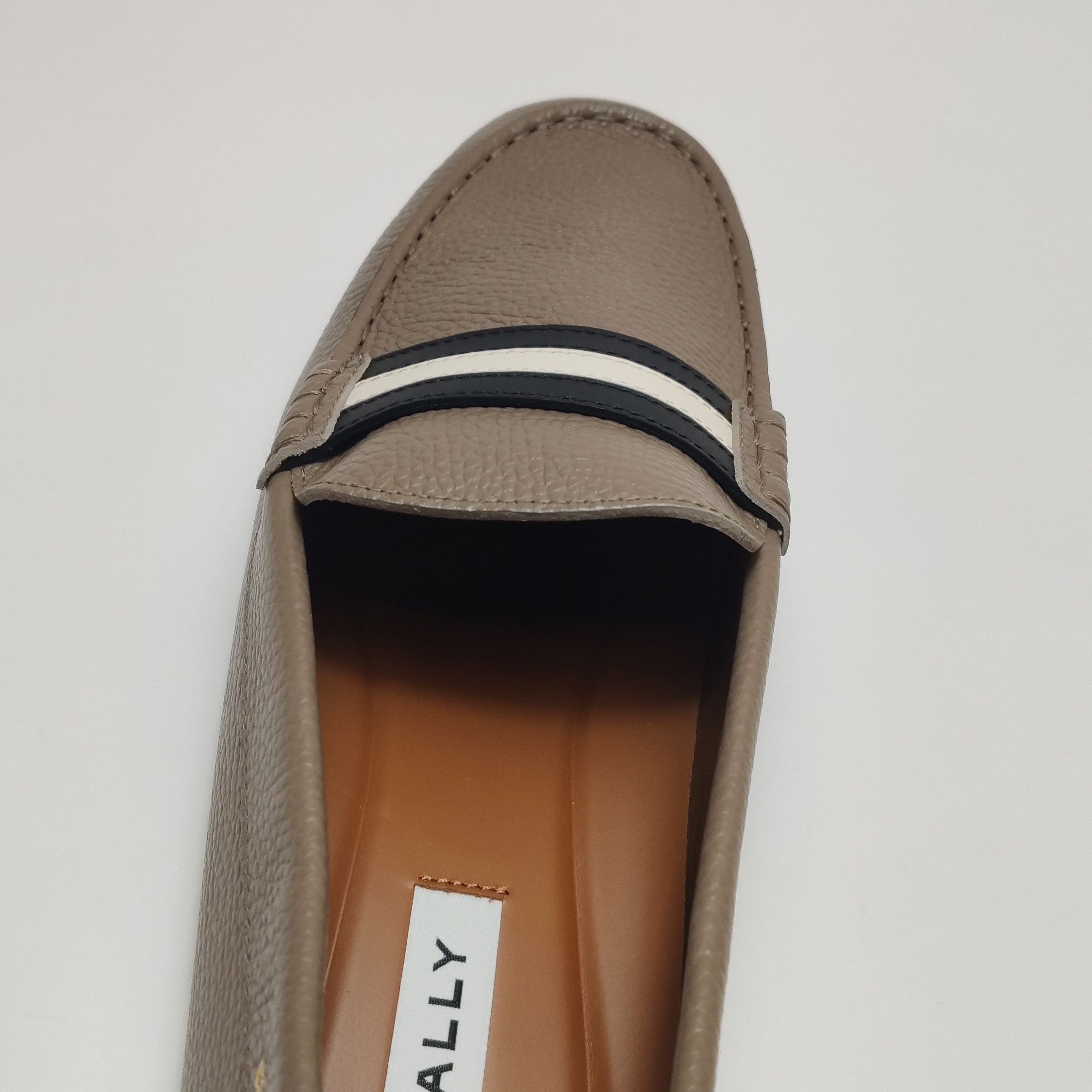 Bally Bally Stripe Grained Leather Driving Loafers 43 Size US 10 / EU 43 - 10 Thumbnail