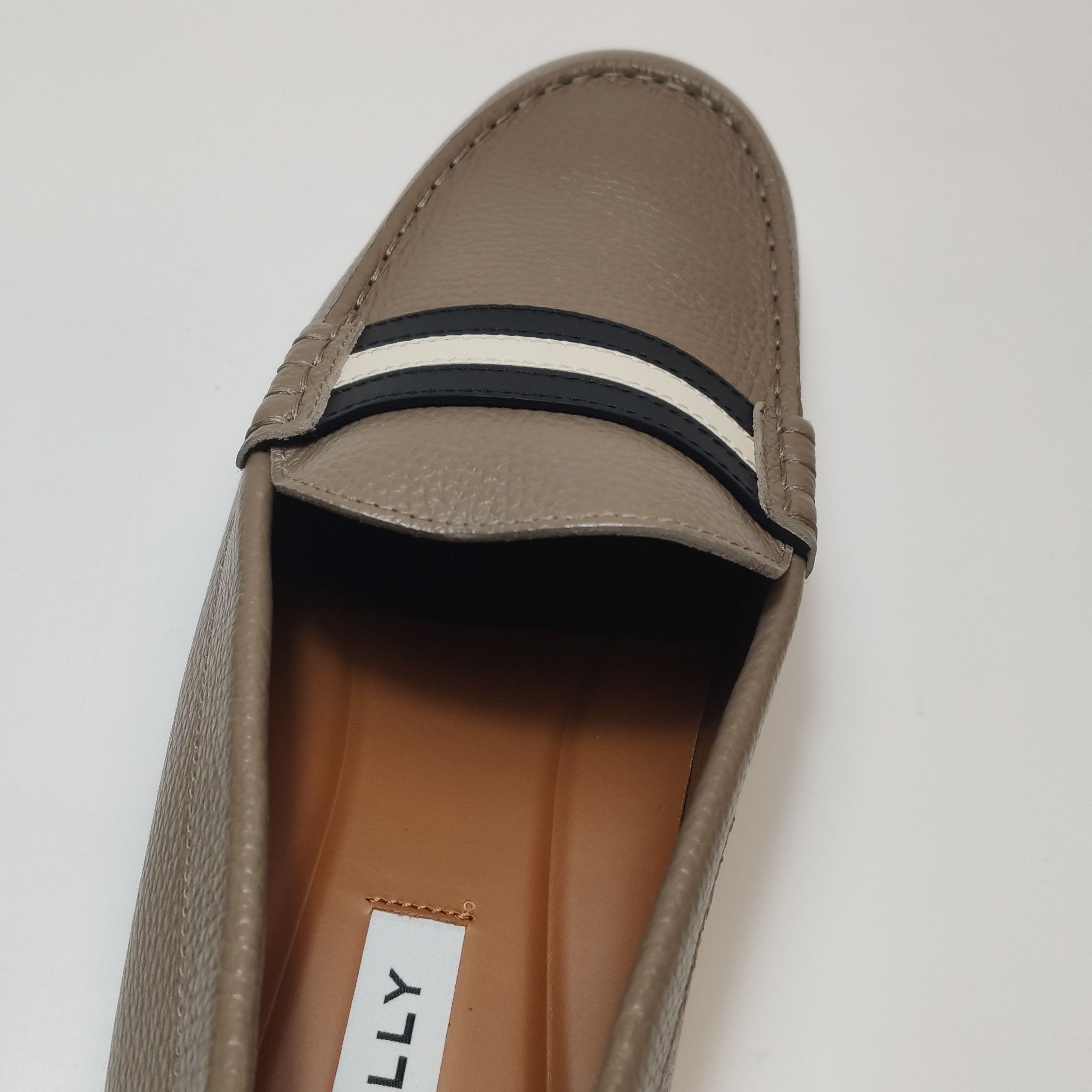 Bally Bally Striped Leather Loafers EU 43 Size US 10 / EU 43 - 13 Thumbnail