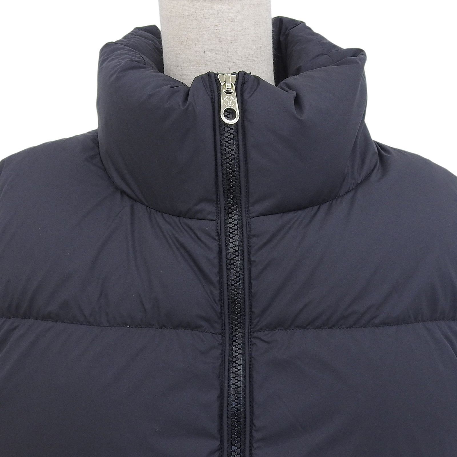 Other Other CAPE HORN Polyester Down Vest Textile Outerwear DUTY FREE for USA Size ONE SIZE - 4 Thumbnail