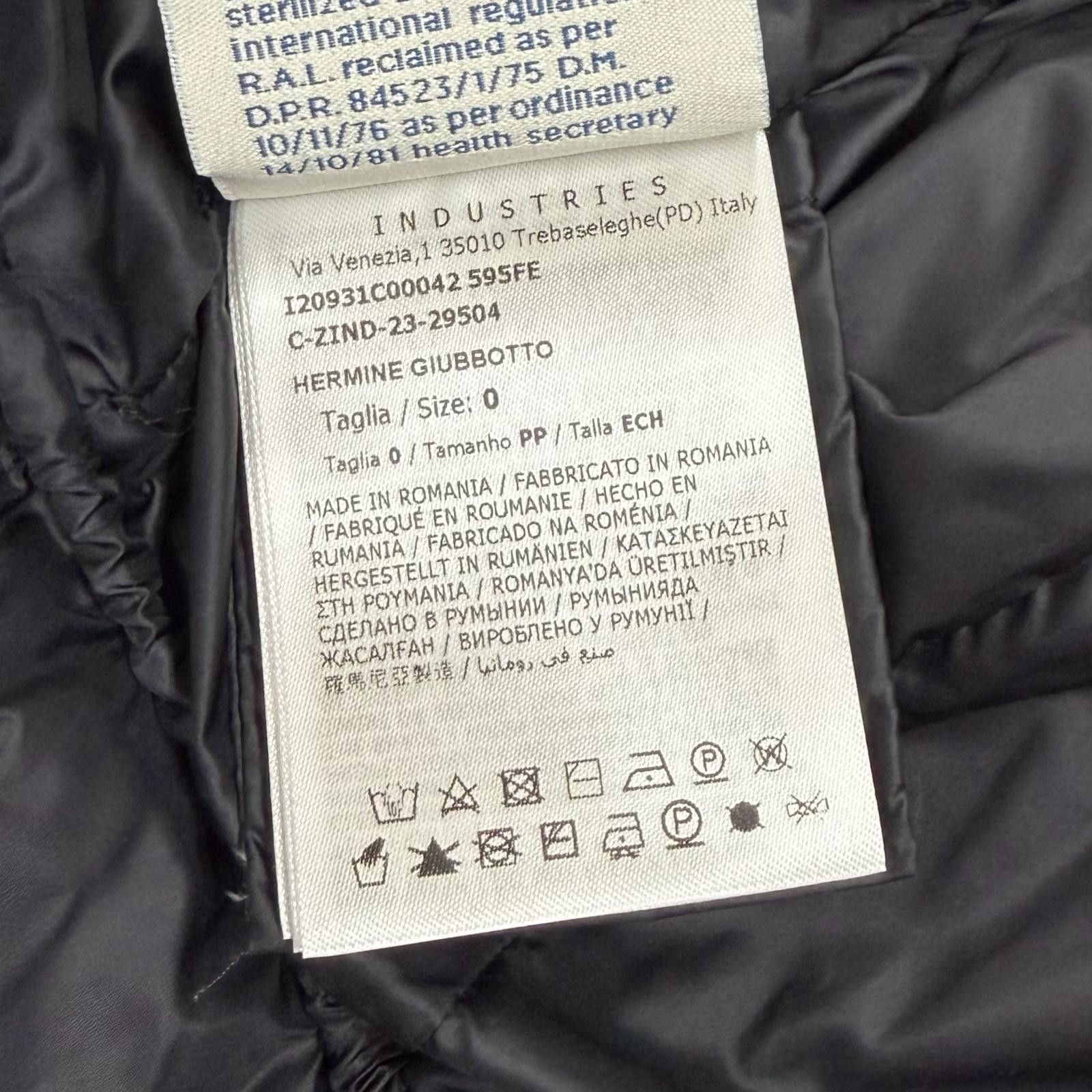 Moncler Moncler Moncler Hermine Down Coat Textile Outerwear DUTY FREE for USA Size ONE SIZE - 11 Thumbnail