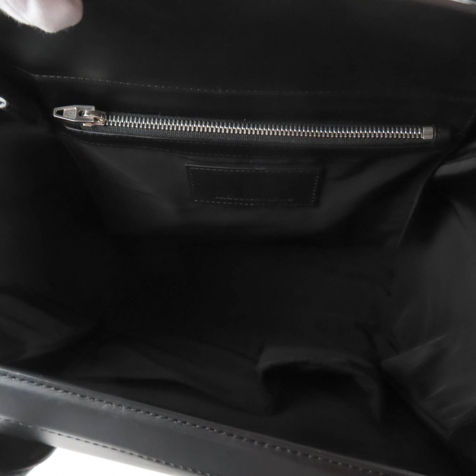Alexander Wang Alexander Wang Alexander Wang calf leather 2way shoulder bag Leather Shoulder Bag DUTY FREE for USA Size ONE SIZE - 9 Thumbnail