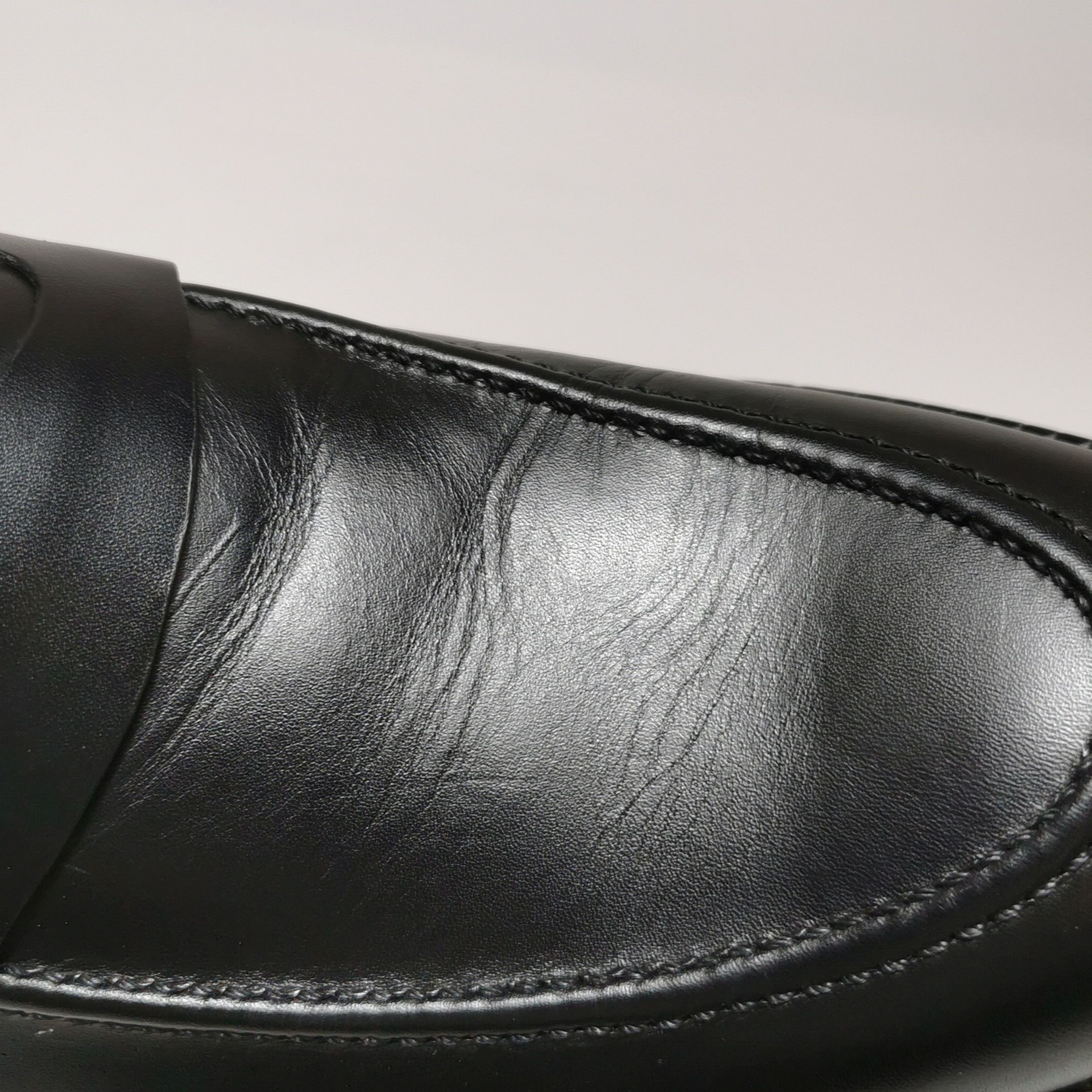 Gucci Gucci Black Leather Penny Loafers Size 41 Size US 8 / EU 41 - 11 Thumbnail