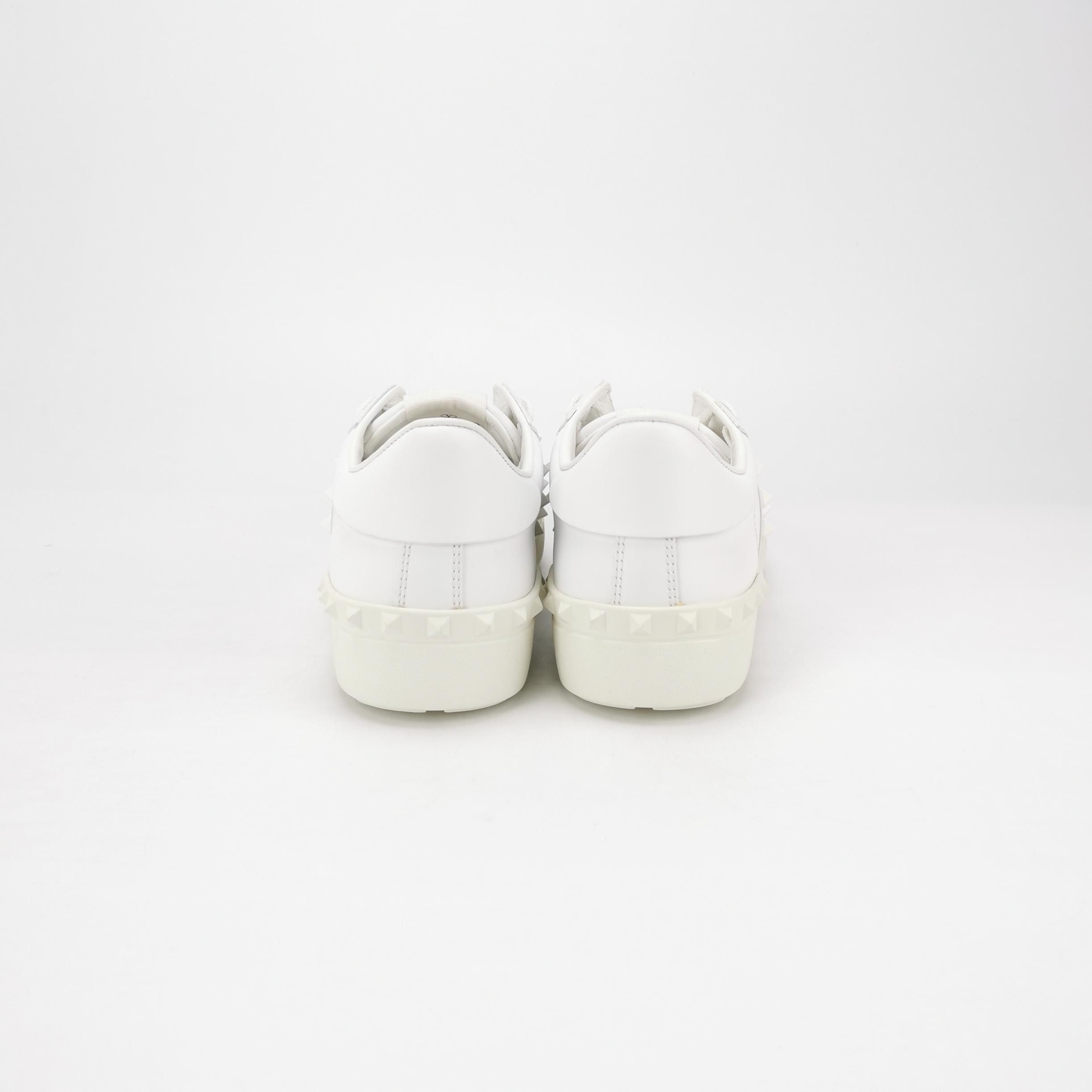 Valentino Valentino Rockstud Untitled Sneakers Size 40.5 Size US 7 / EU 40 - 5 Thumbnail