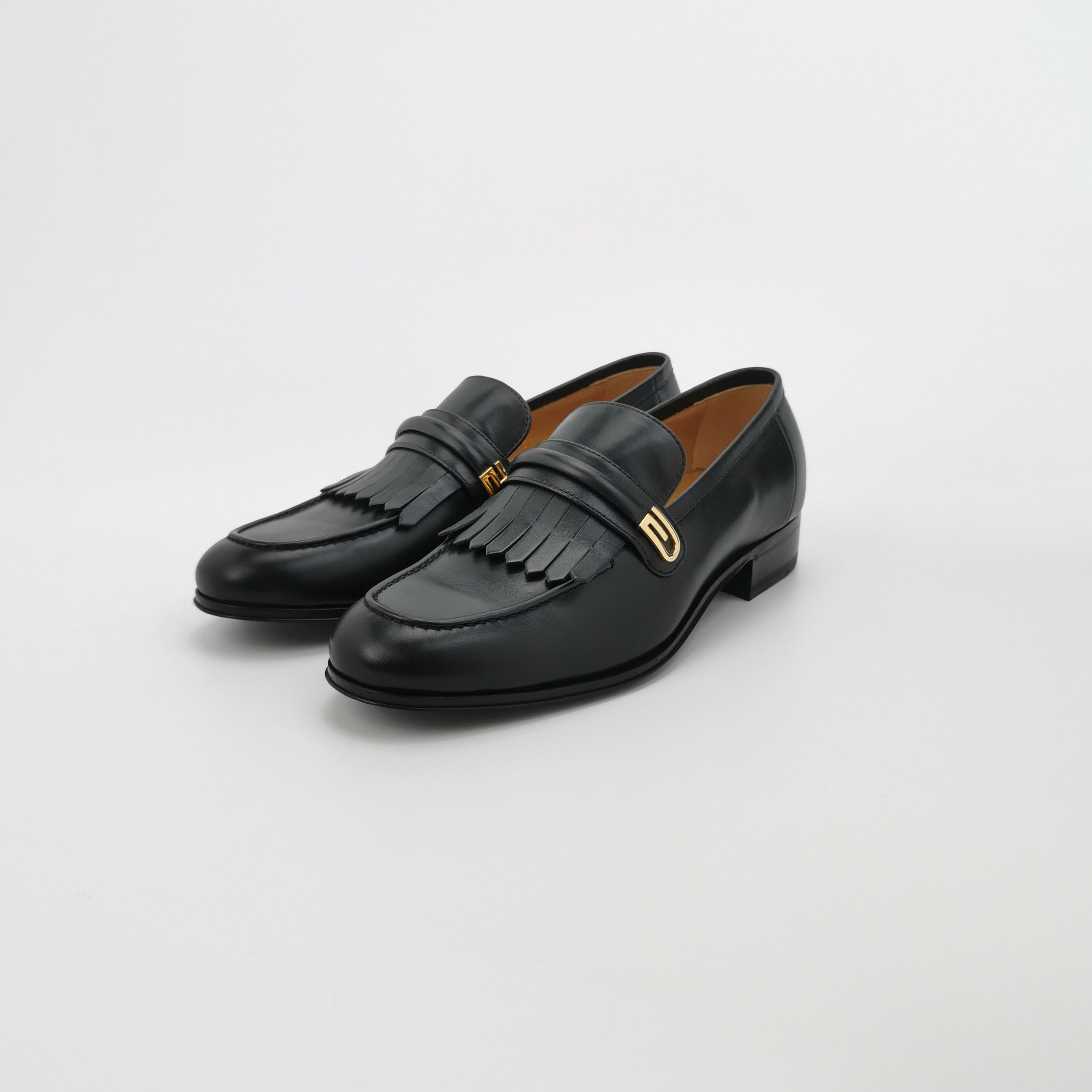 Gucci Gucci Fringed Leather G Logo Loafers EU 39.5 Size US 6 / EU 39 - 3 Thumbnail