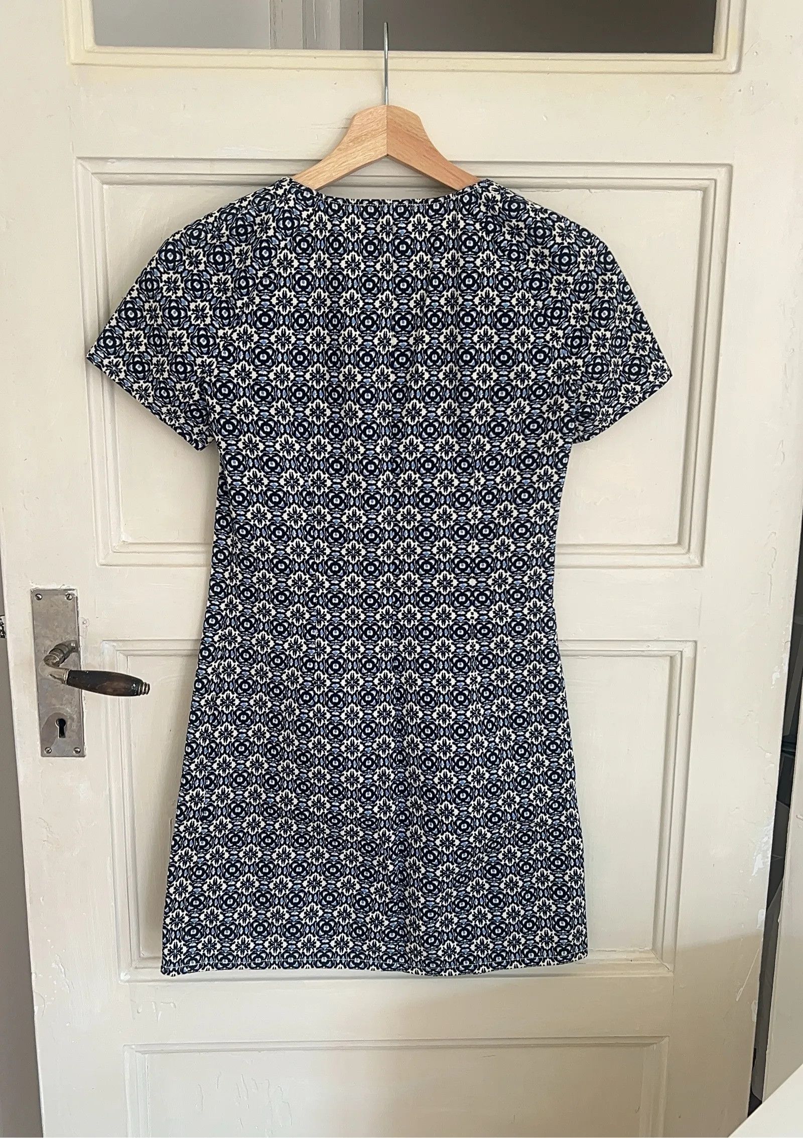 Patrizia Pepe Patrizia Pepe Dress Size M / US 6-8 / IT 42-44 - 2 Thumbnail