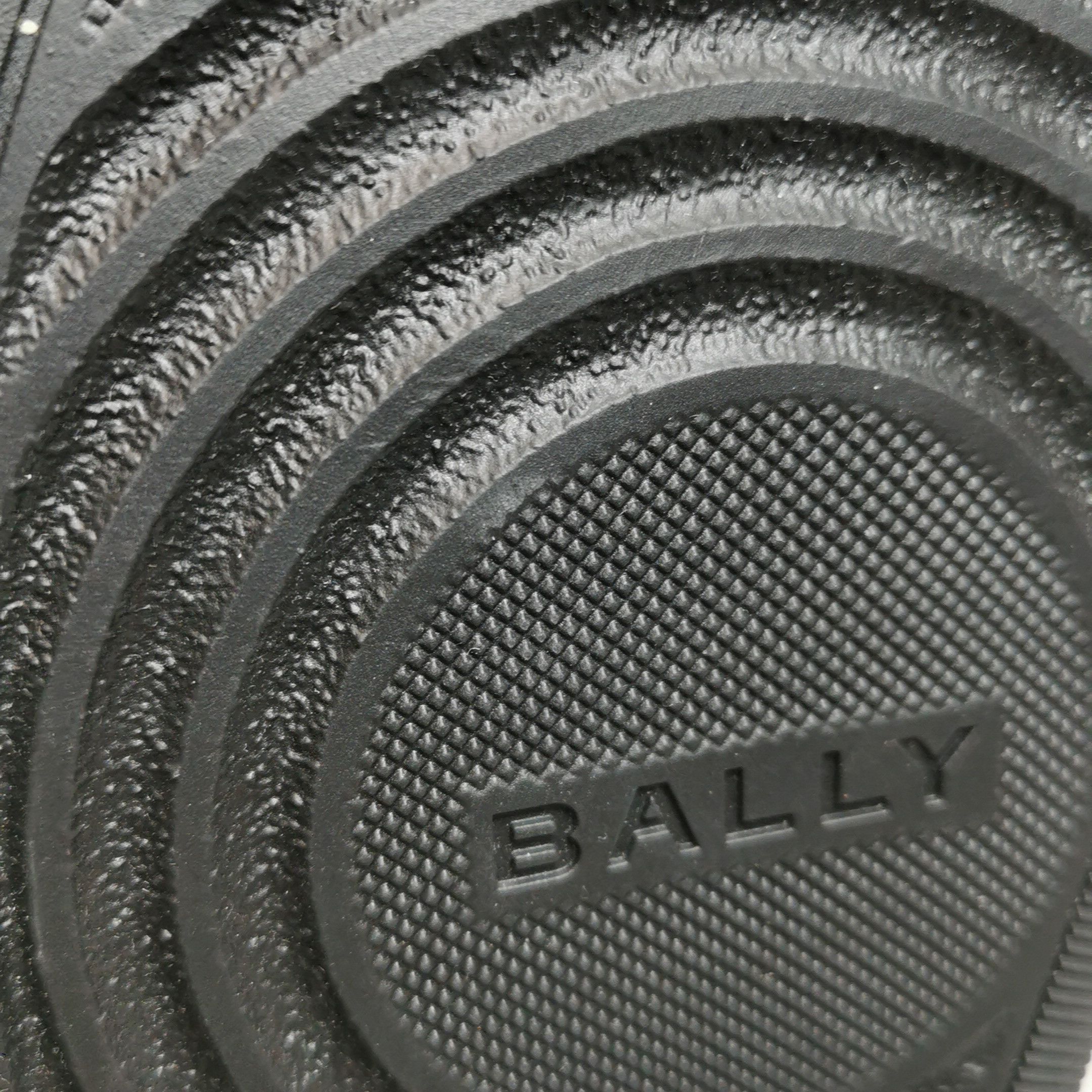 Bally Bally Astel Leather Logo Sneakers 39.5 Size US 6 / EU 39 - 11 Thumbnail