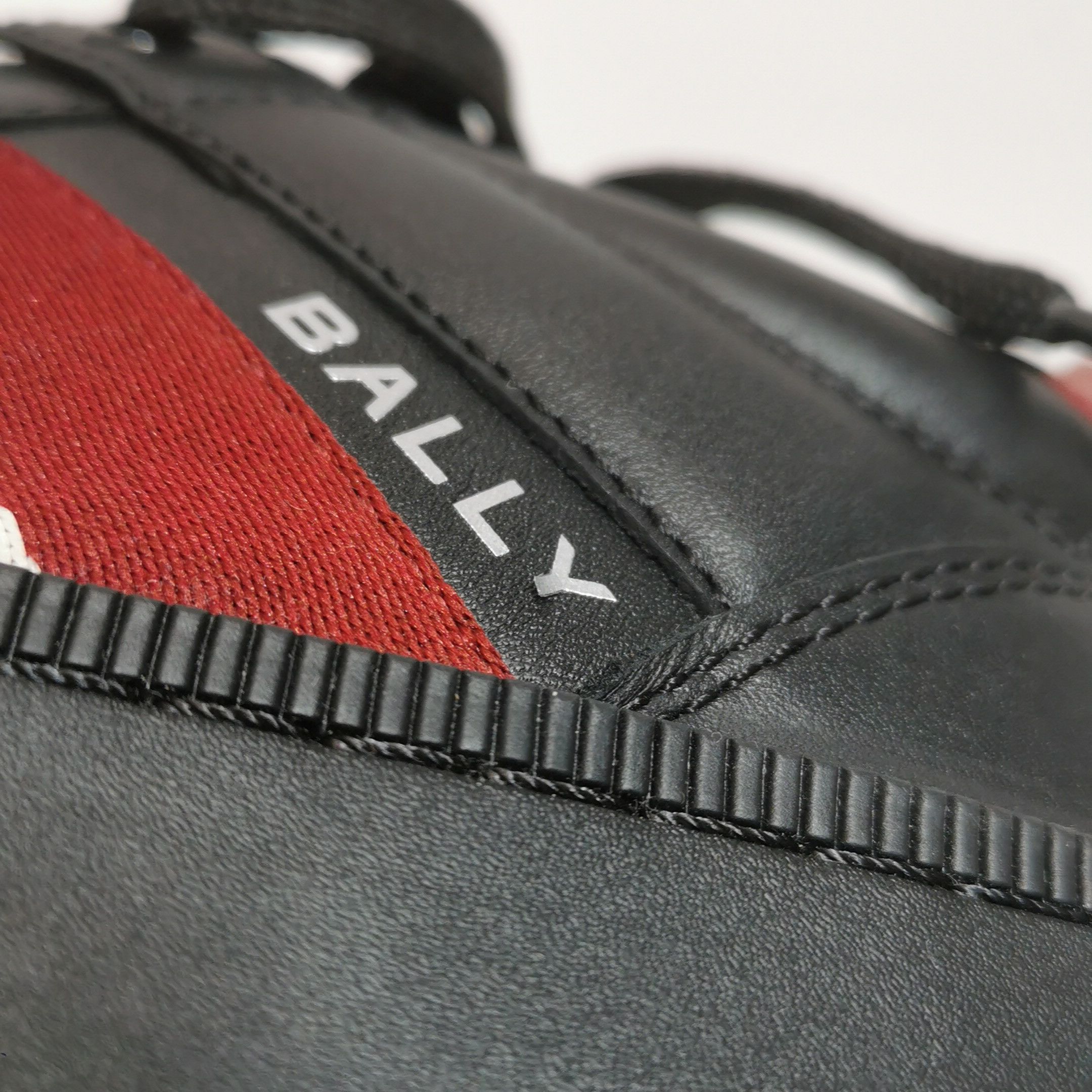 Bally Bally Astel Leather Logo Sneakers 39.5 Size US 6 / EU 39 - 10 Thumbnail