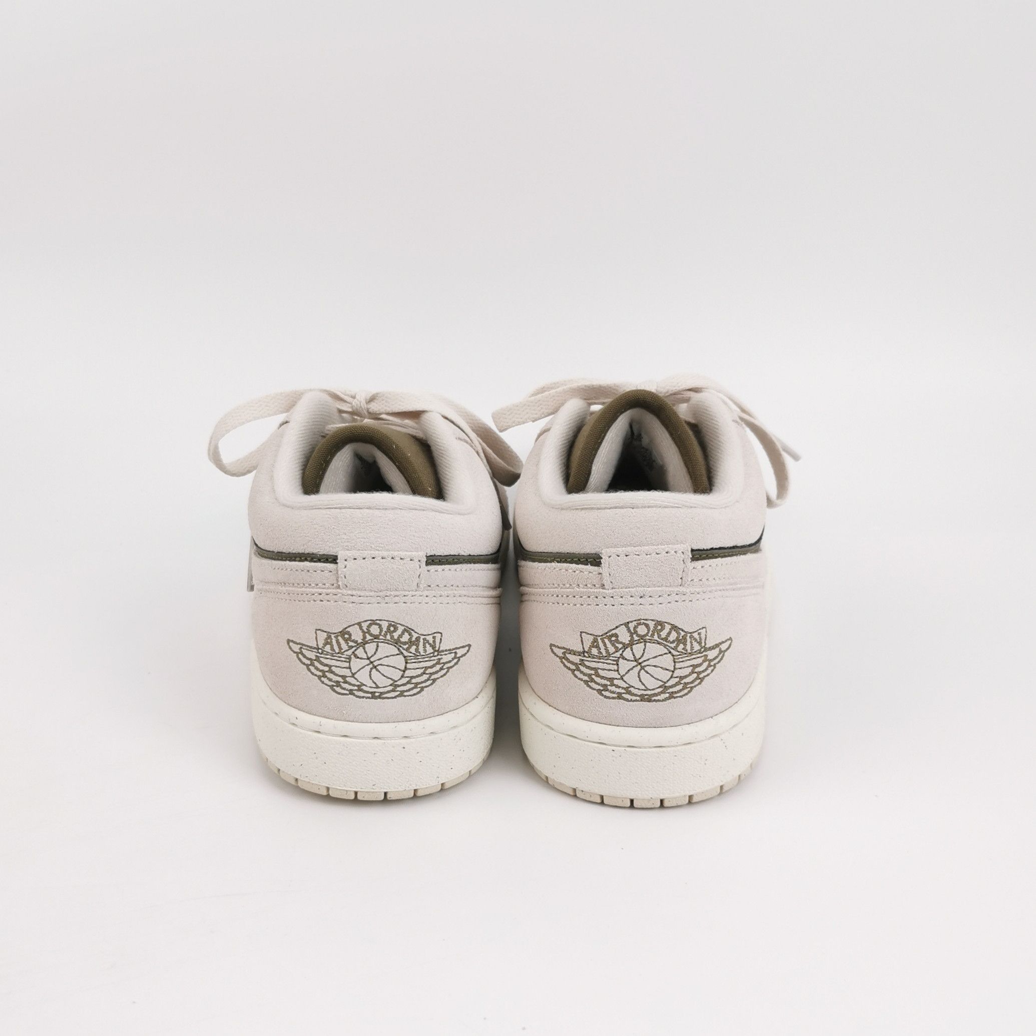 Jordan Brand Jordan Brand Olive Suede AJ1 Low US 10 Size US 10 / EU 43 - 5 Thumbnail