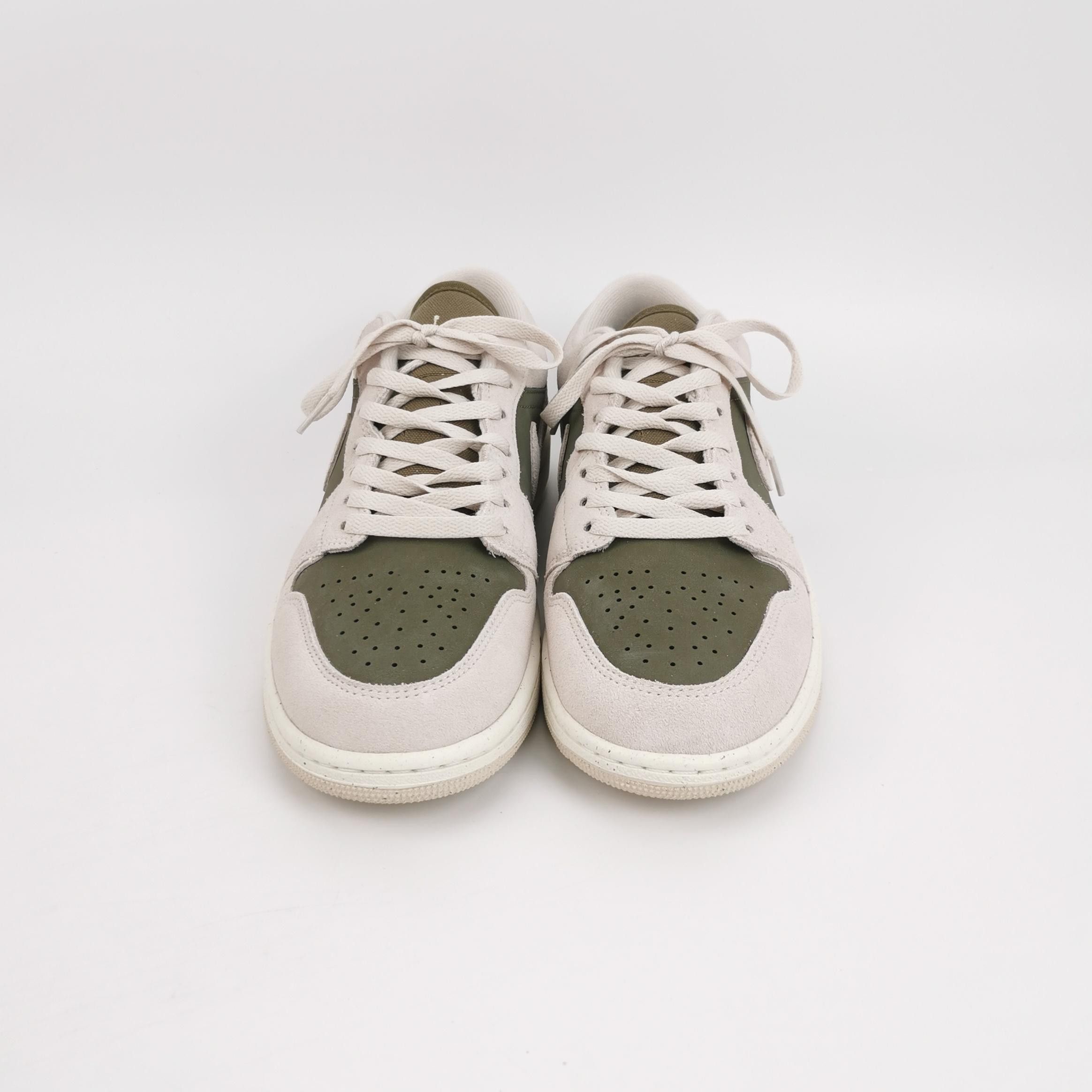 Jordan Brand Jordan Brand Olive Suede AJ1 Low US 10 Size US 10 / EU 43 - 4 Thumbnail