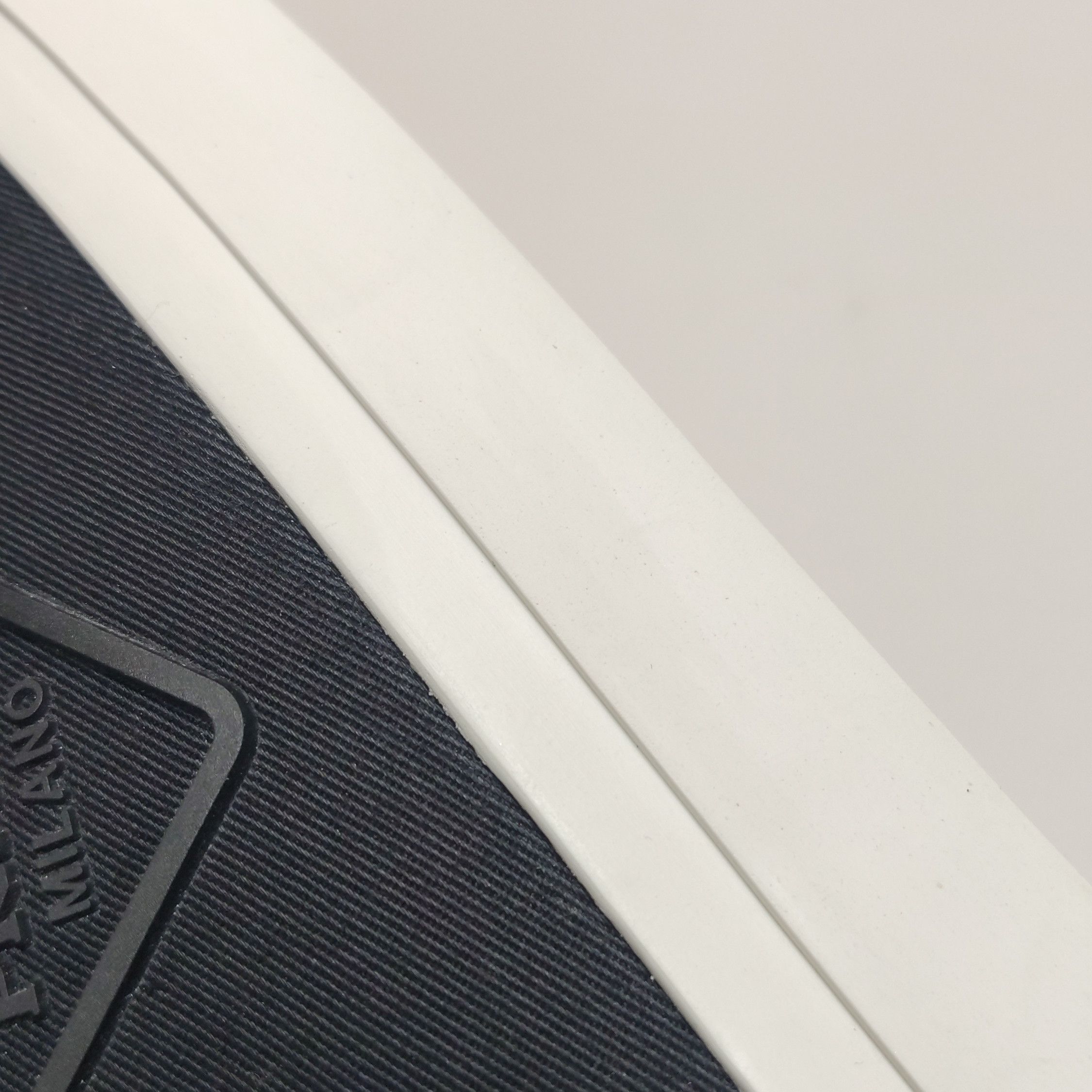 Prada Prada Triangle Logo Canvas Low-Top Sneakers 41 Size US 8 / EU 41 - 8 Thumbnail