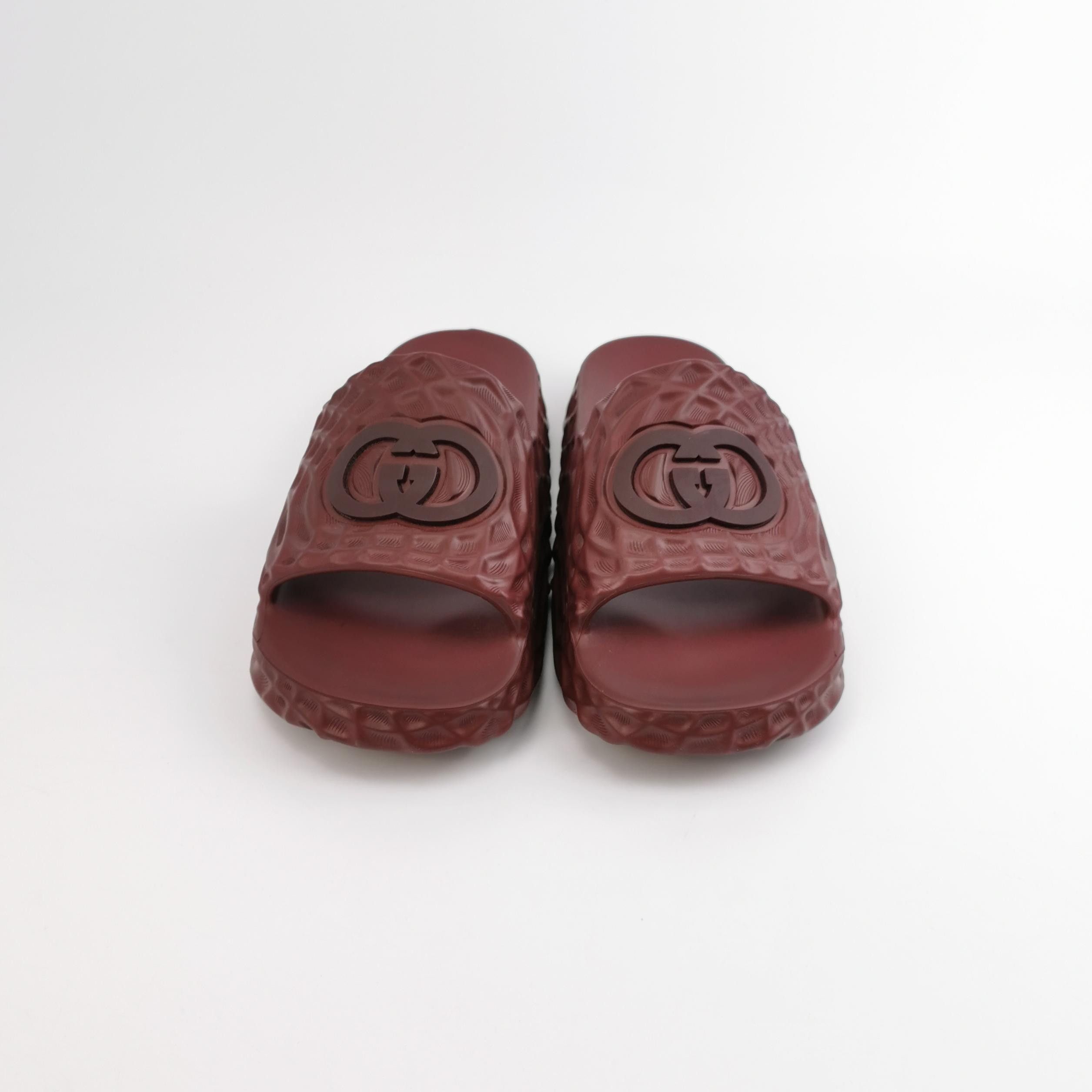 Gucci Gucci Interlocking G Textured Logo Slides Size 11 Size US 11 / EU 44 - 4 Thumbnail
