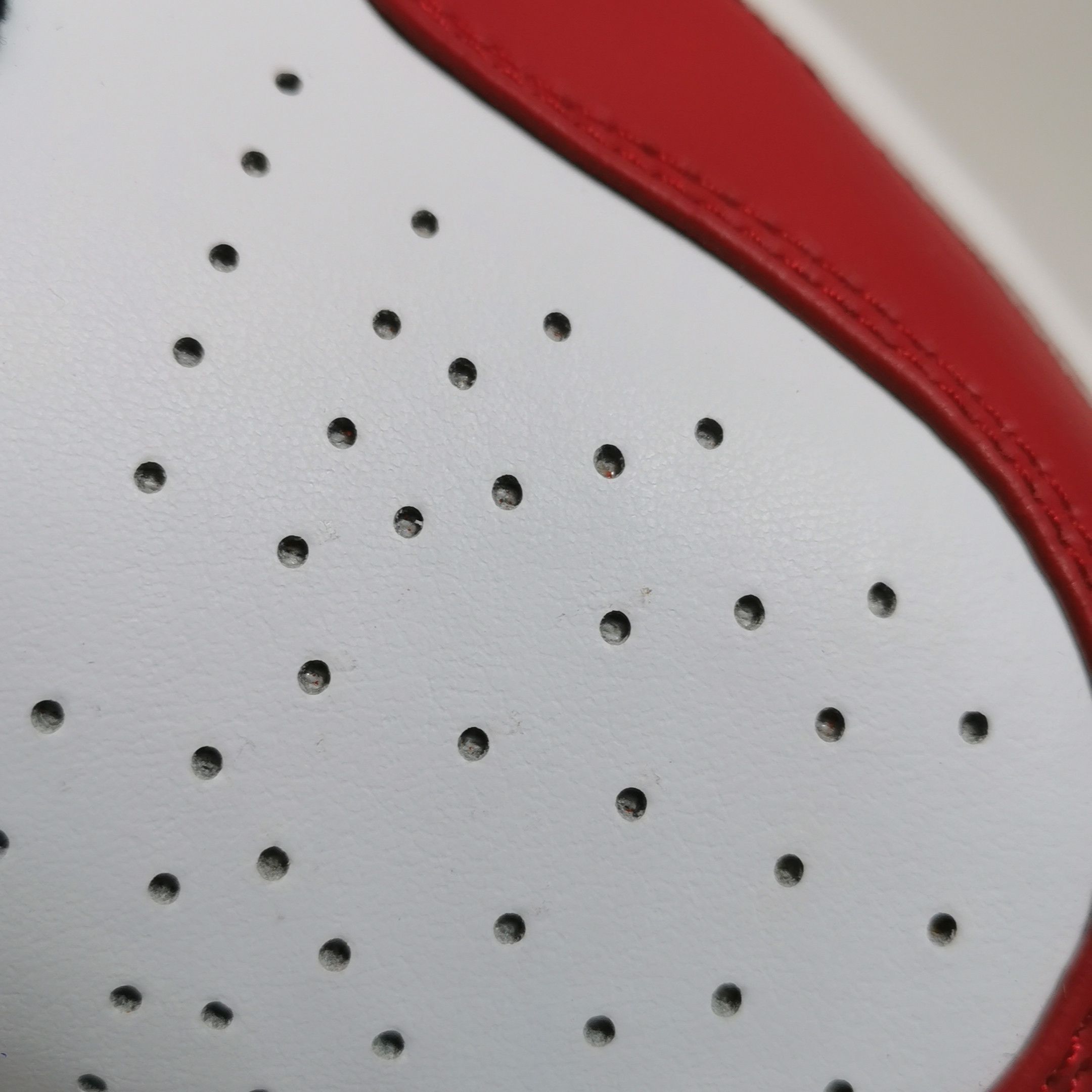 Nike Air Jordan Red White Logo Hi-Top Sneakers EU 43 Size US 10 / EU 43 - 8 Thumbnail