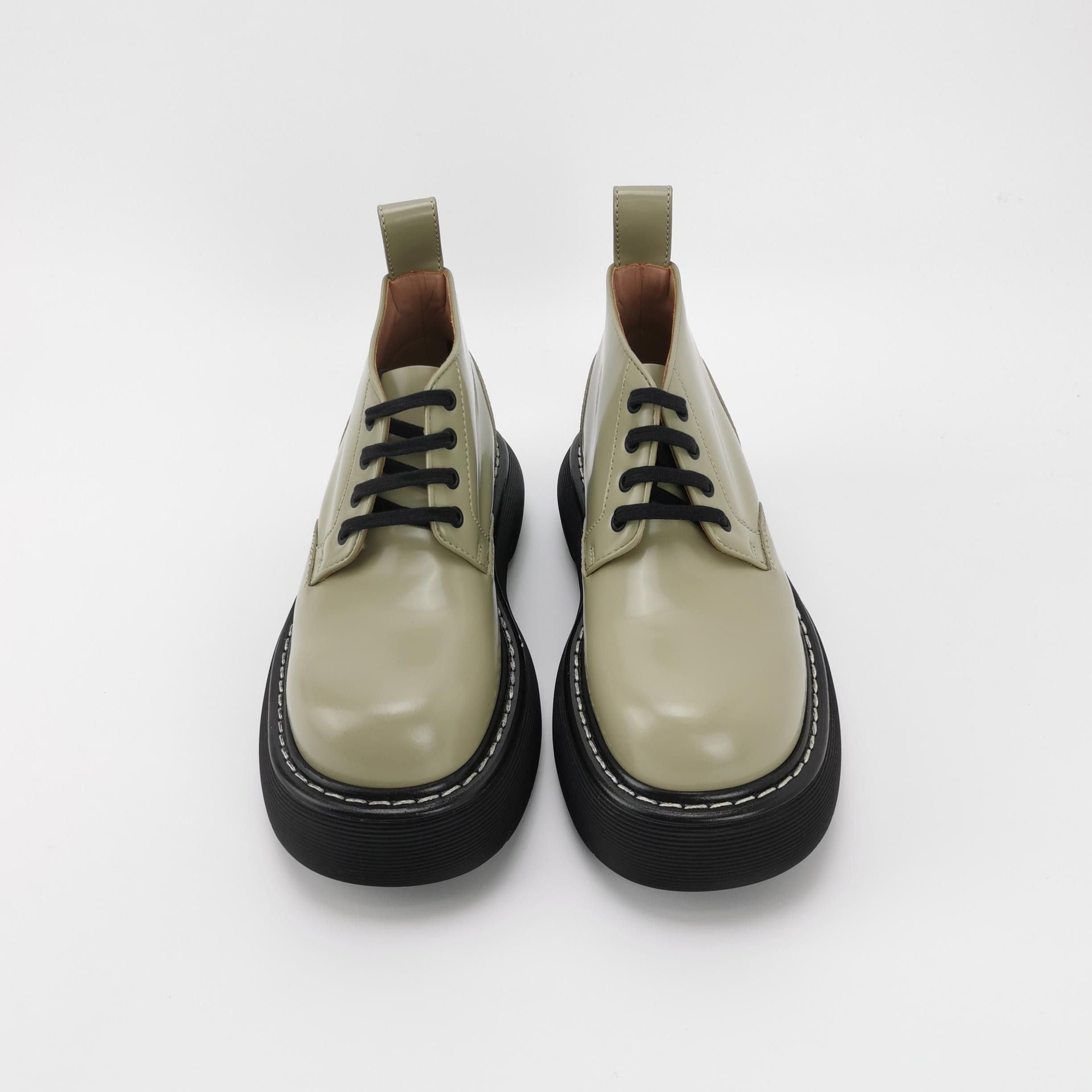 Bottega Veneta Bottega Veneta Lug Sole Leather Shoes Size 39 Size US 6 / EU 39 - 4 Thumbnail