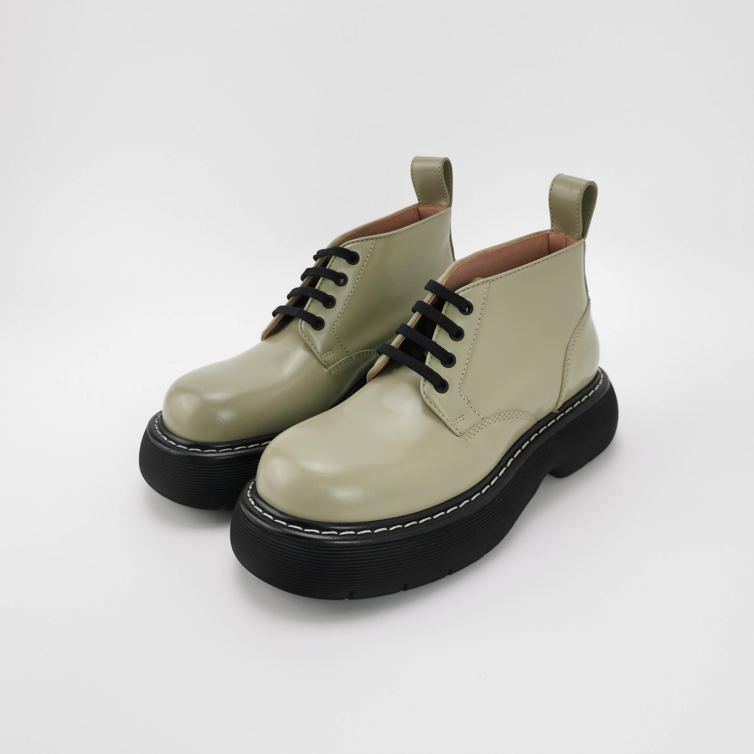 Bottega Veneta Bottega Veneta Lug Sole Leather Shoes Size 39 Size US 6 / EU 39 - 3 Thumbnail