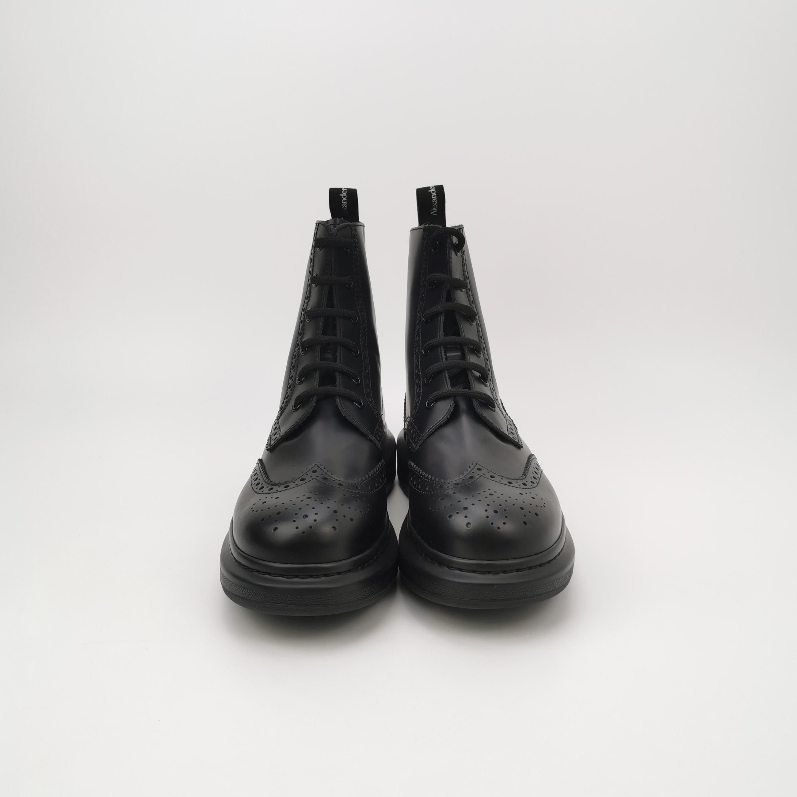 Alexander McQueen Alexander McQueen Hybrid Leather Brogue Boots 40 Size US 7 / EU 40 - 4 Thumbnail