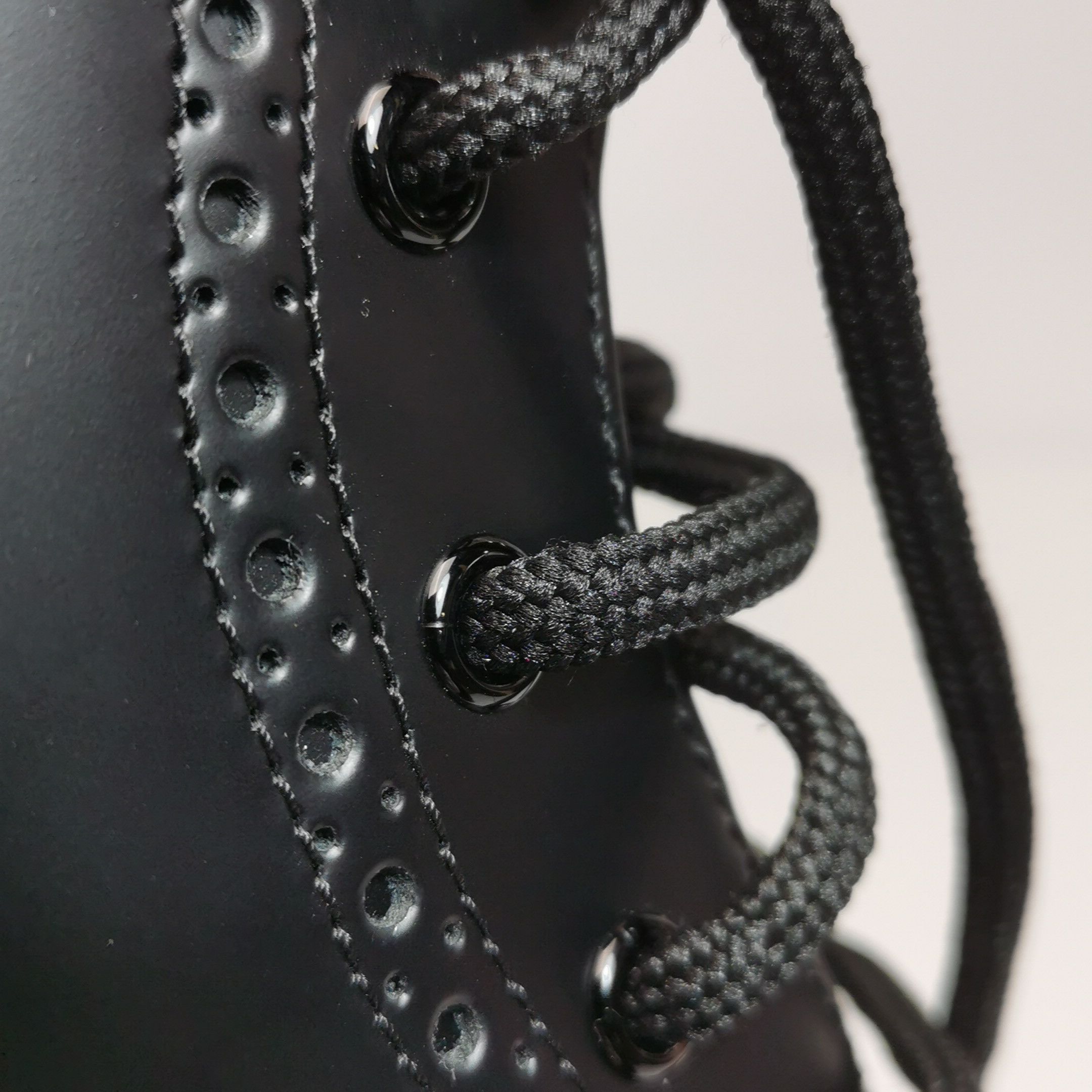 Alexander McQueen Alexander McQueen Hybrid Leather Brogue Boots 40 Size US 7 / EU 40 - 13 Thumbnail