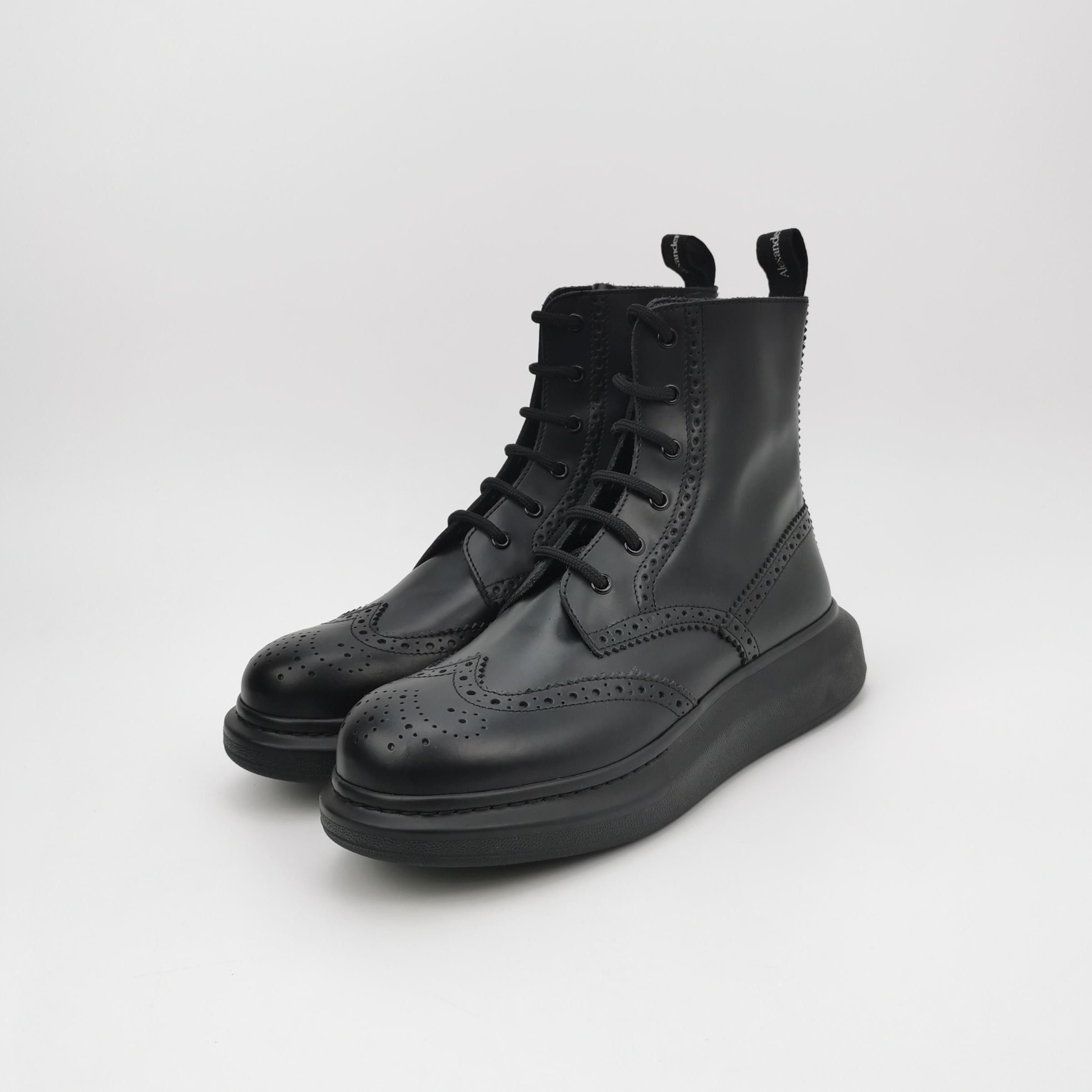 Alexander McQueen Alexander McQueen Hybrid Leather Brogue Boots 40 Size US 7 / EU 40 - 3 Thumbnail