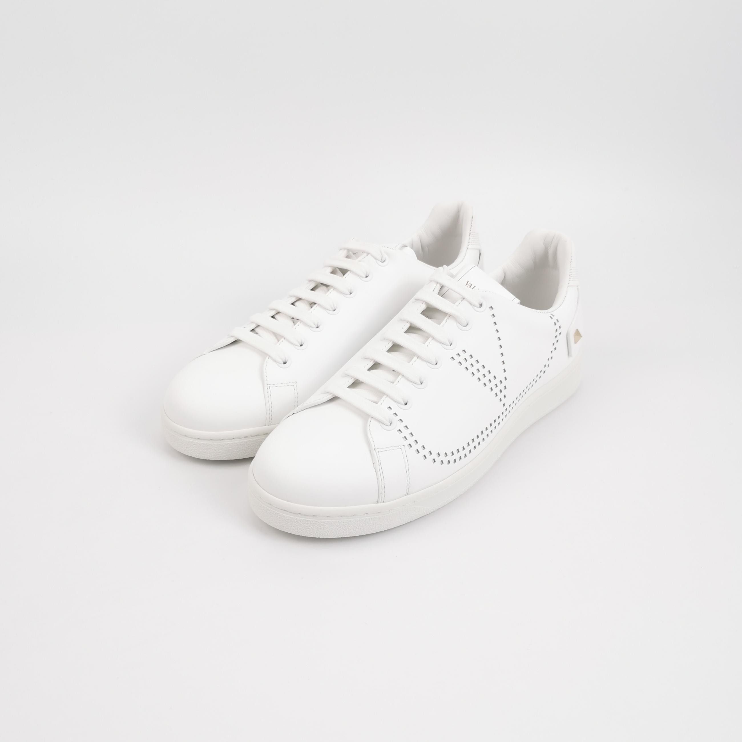 Valentino Valentino Backnet Studded Low-Top Sneakers 41.5 Size US 8 / EU 41 - 3 Thumbnail