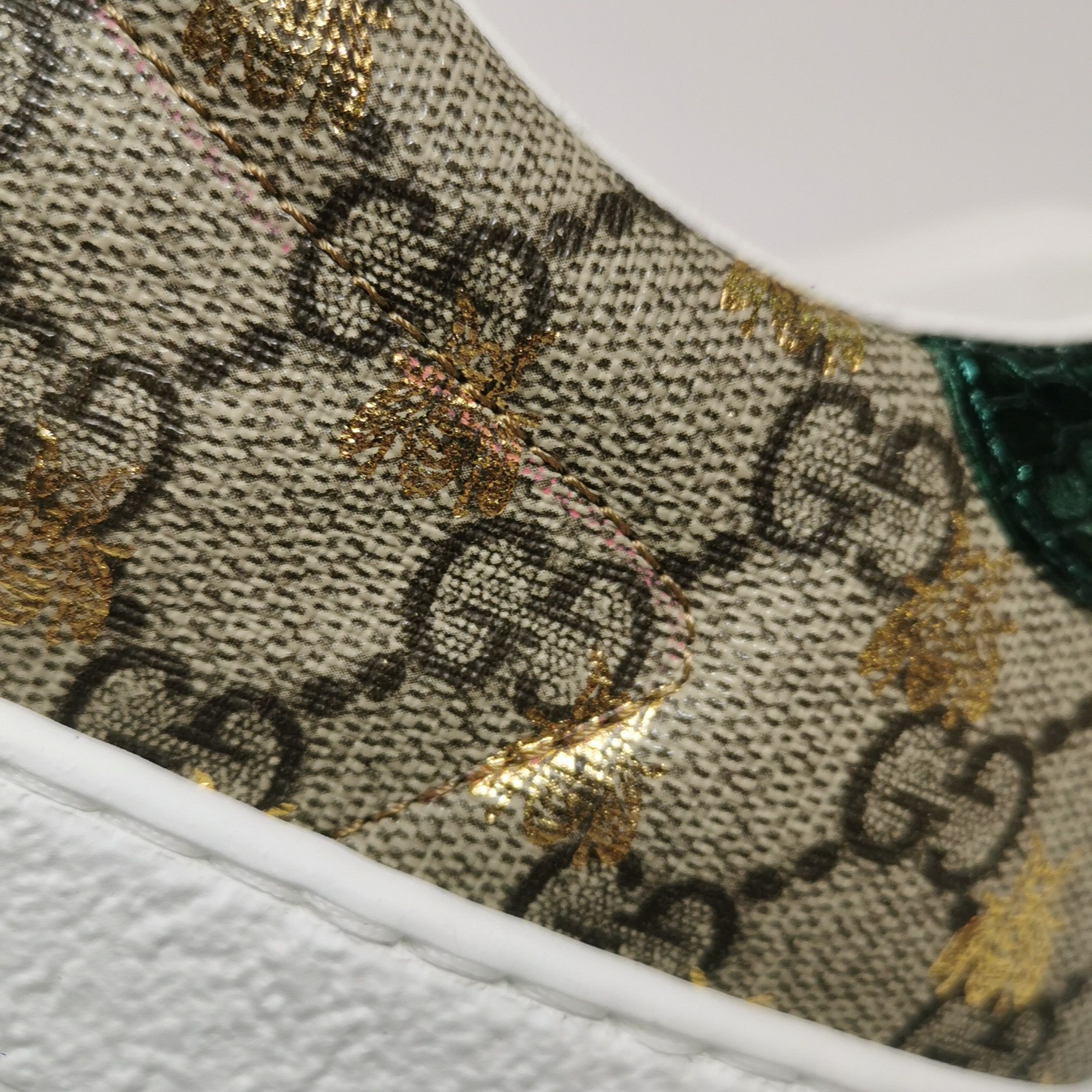 Gucci Gucci Gold Bee GG Supreme Ace Sneakers 47 Size US 14 / EU 47 - 13 Thumbnail