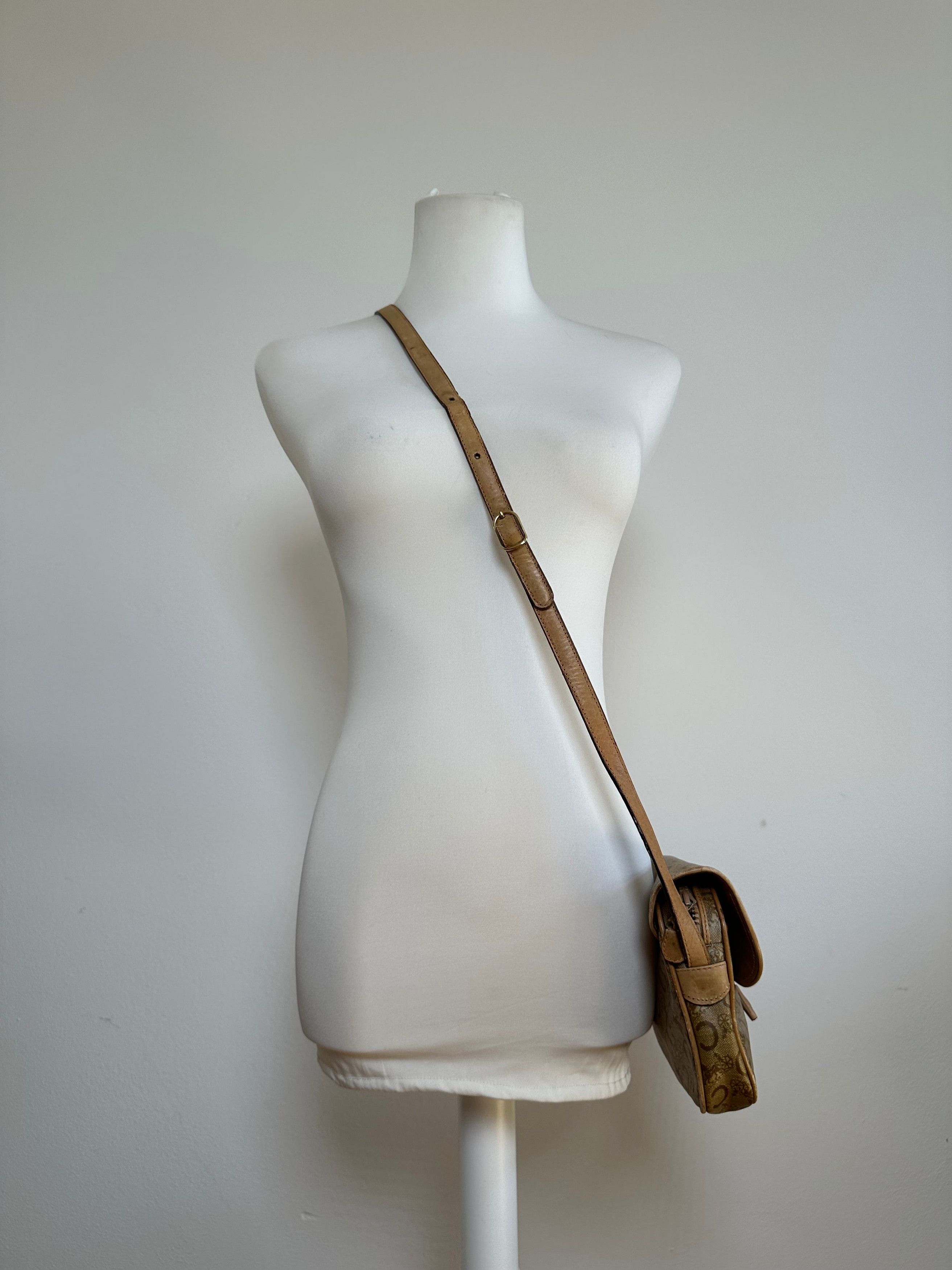 Celine Vintage Paris C Macadam Monogram Coated Canvas Shoulder Bag Size ONE SIZE - 4 Thumbnail