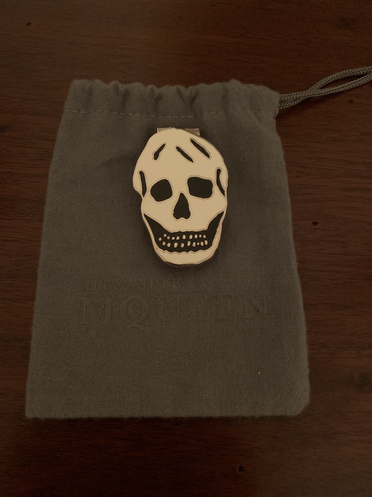 Alexander McQueen Alexander McQueen skull money clip | Grailed