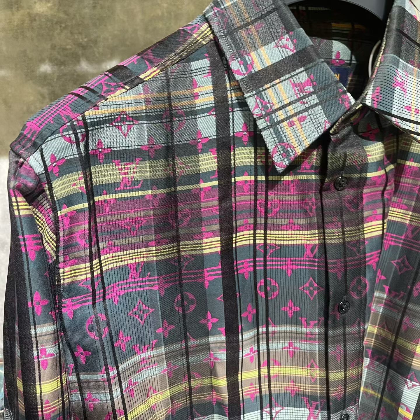 Louis Vuitton Louis Vuitton Plaid Shirt xxl Men Size US XXL / EU 58 / 5 - 3 Thumbnail