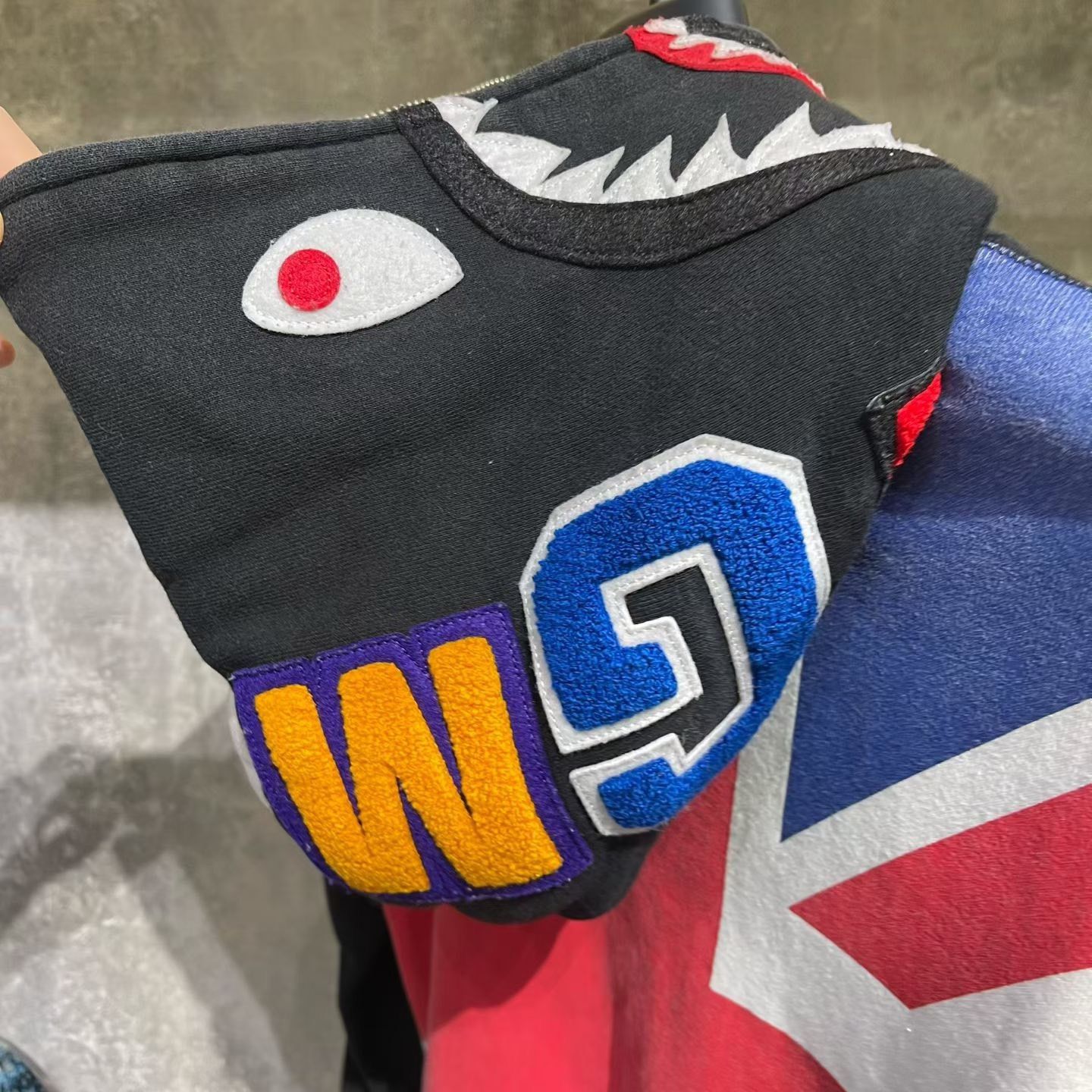 Bape Bape Limited Shark White Light Jacket m Men Size US M / EU 48-50 / 2 - 6 Thumbnail