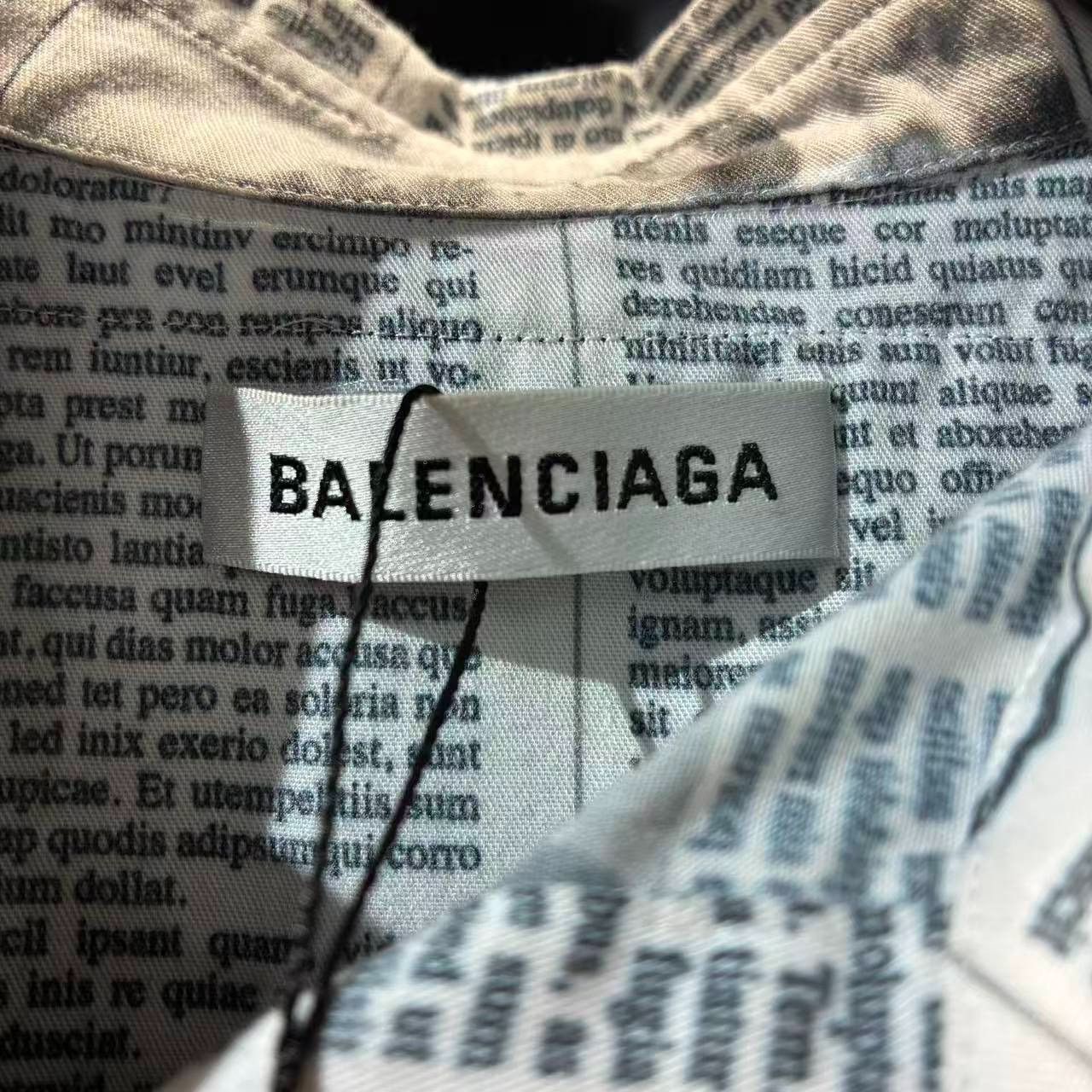 Balenciaga Balenciaga Shirt m Men Size US M / EU 48-50 / 2 - 4 Thumbnail