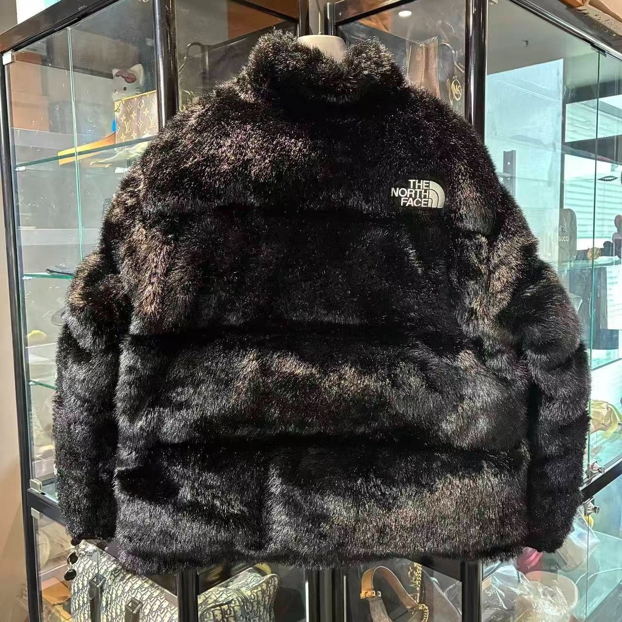 Supreme Supreme Heavy Coat l Men Size US L / EU 52-54 / 3 - 2 Thumbnail