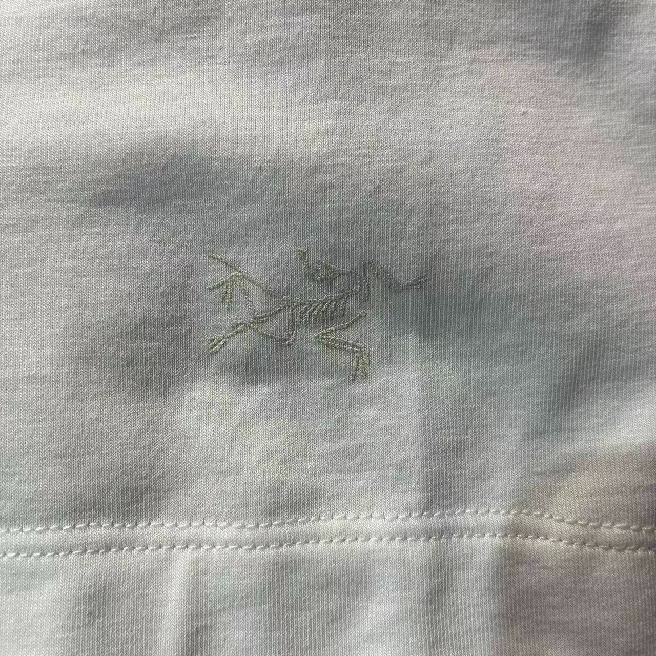 Arc'teryx Arc'teryx Casual White T-Shirt xl Men Size US XL / EU 56 / 4 - 3 Thumbnail