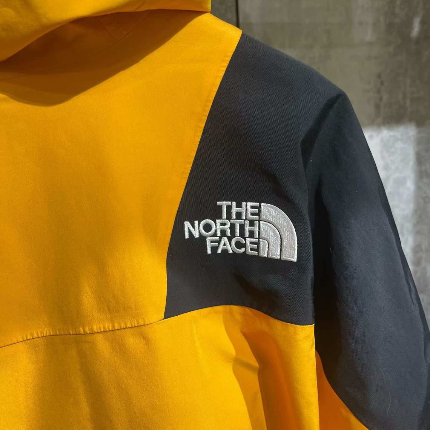 The North Face The North Face Yellow Light Jacket xl Men Size US XL / EU 56 / 4 - 5 Thumbnail