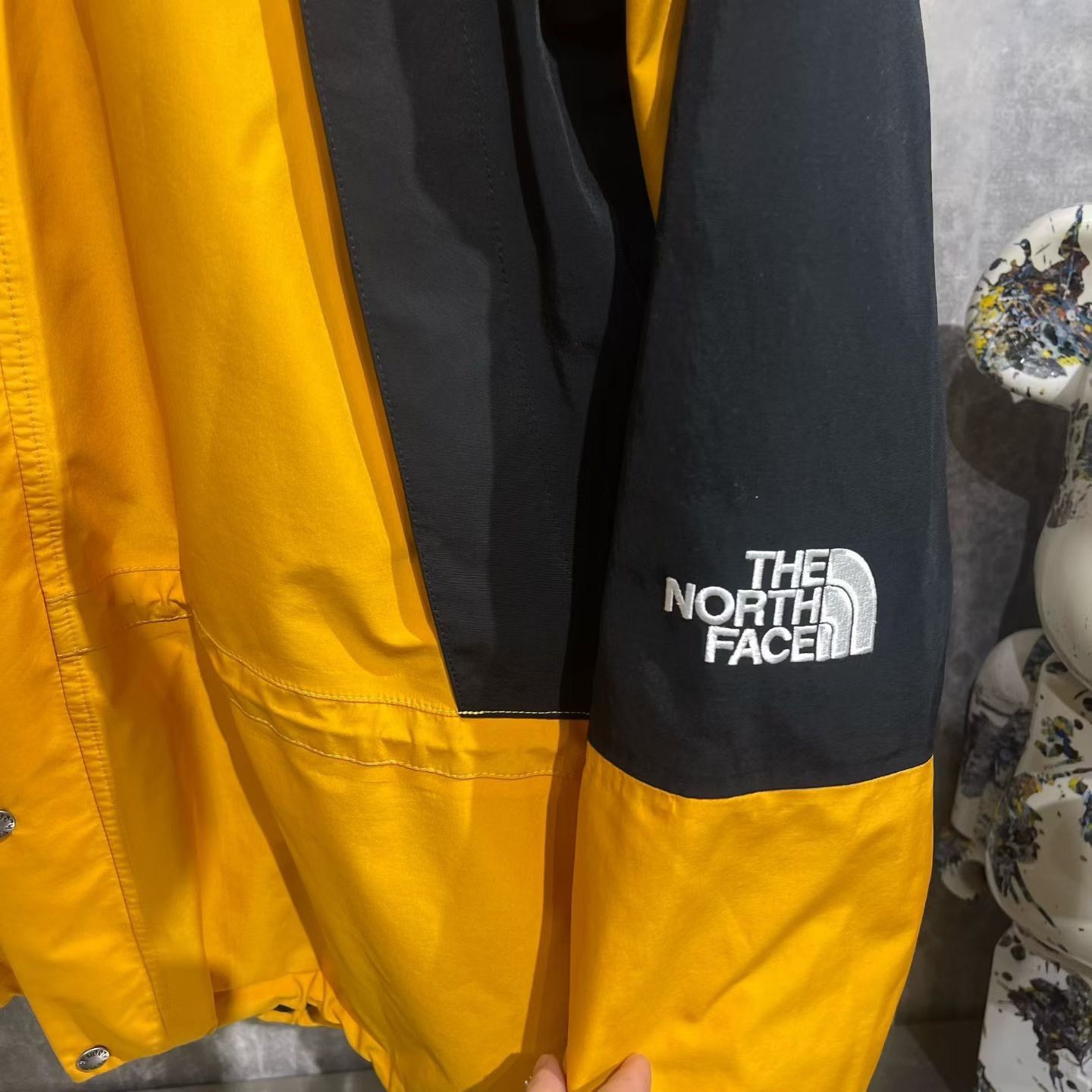 The North Face The North Face Yellow Light Jacket xl Men Size US XL / EU 56 / 4 - 3 Thumbnail