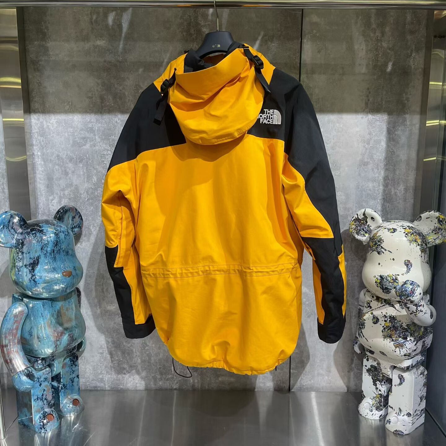 The North Face The North Face Yellow Light Jacket xl Men Size US XL / EU 56 / 4 - 2 Thumbnail