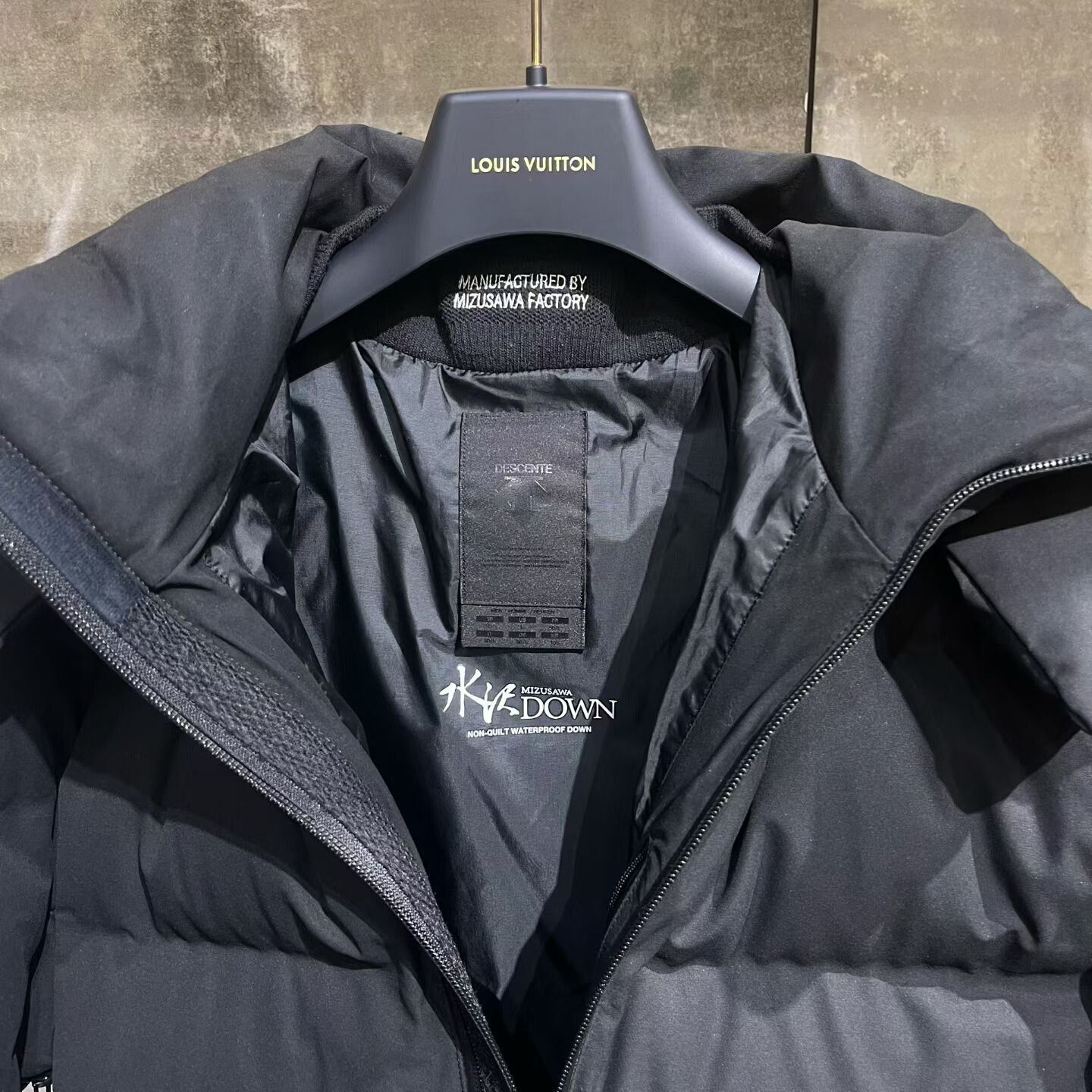 Descente Descente Limited Heavy Coat l Men Size US L / EU 52-54 / 3 - 3 Thumbnail