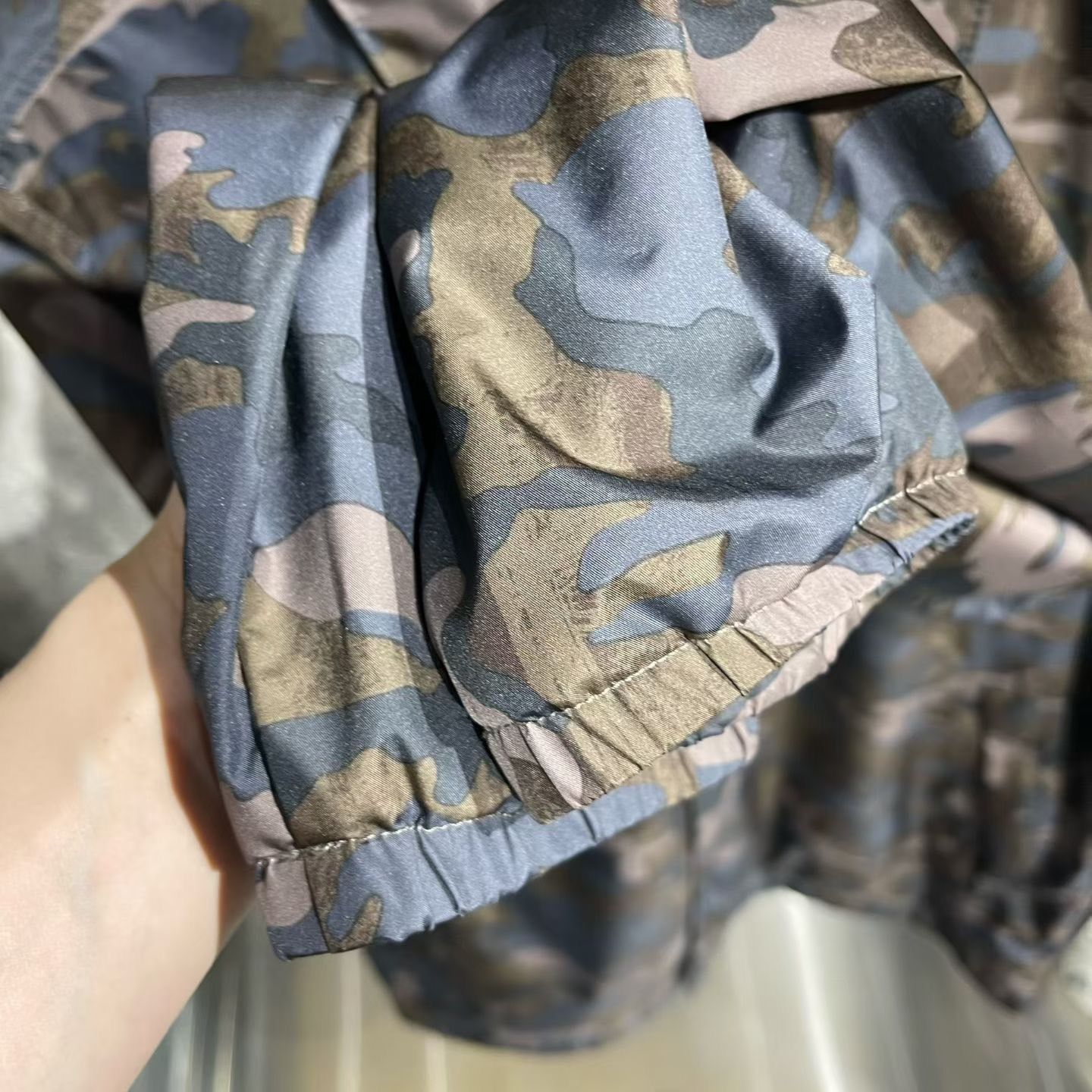 The North Face The North Face Camo Light Jacket xl Men Size US XL / EU 56 / 4 - 5 Thumbnail