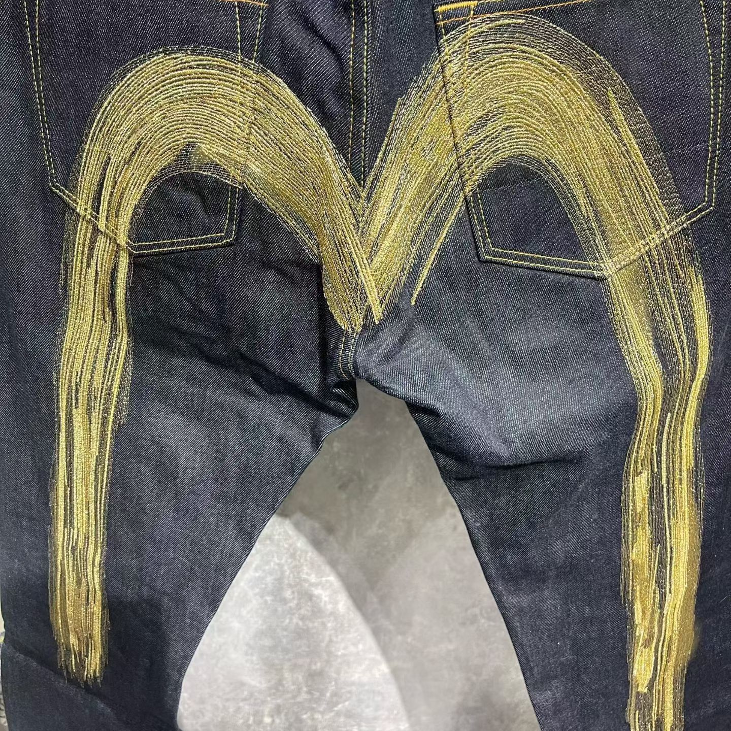 Evisu Evisu Denim Embroidered Gold Denim Jeans 32 Men Size US 32 / EU 48 - 5 Thumbnail