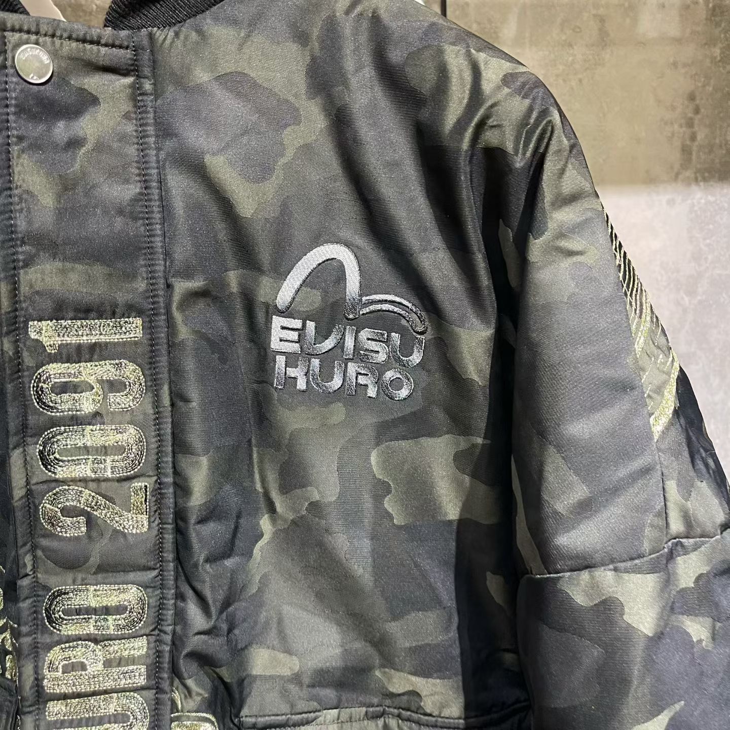 Evisu Evisu Embroidered Cotton Heavy Coat m Men Size US M / EU 48-50 / 2 - 3 Thumbnail
