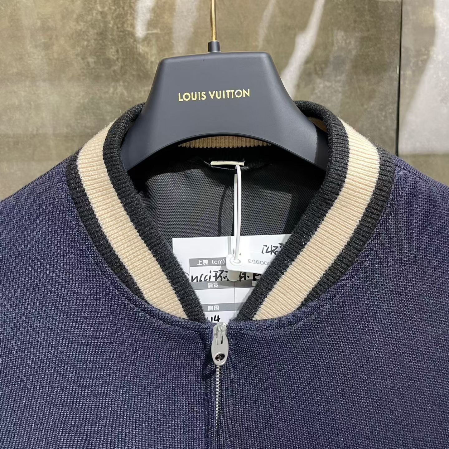 Gucci Gucci Retro Wool Blue Jacket M Women Size M / US 6-8 / IT 42-44 - 3 Thumbnail