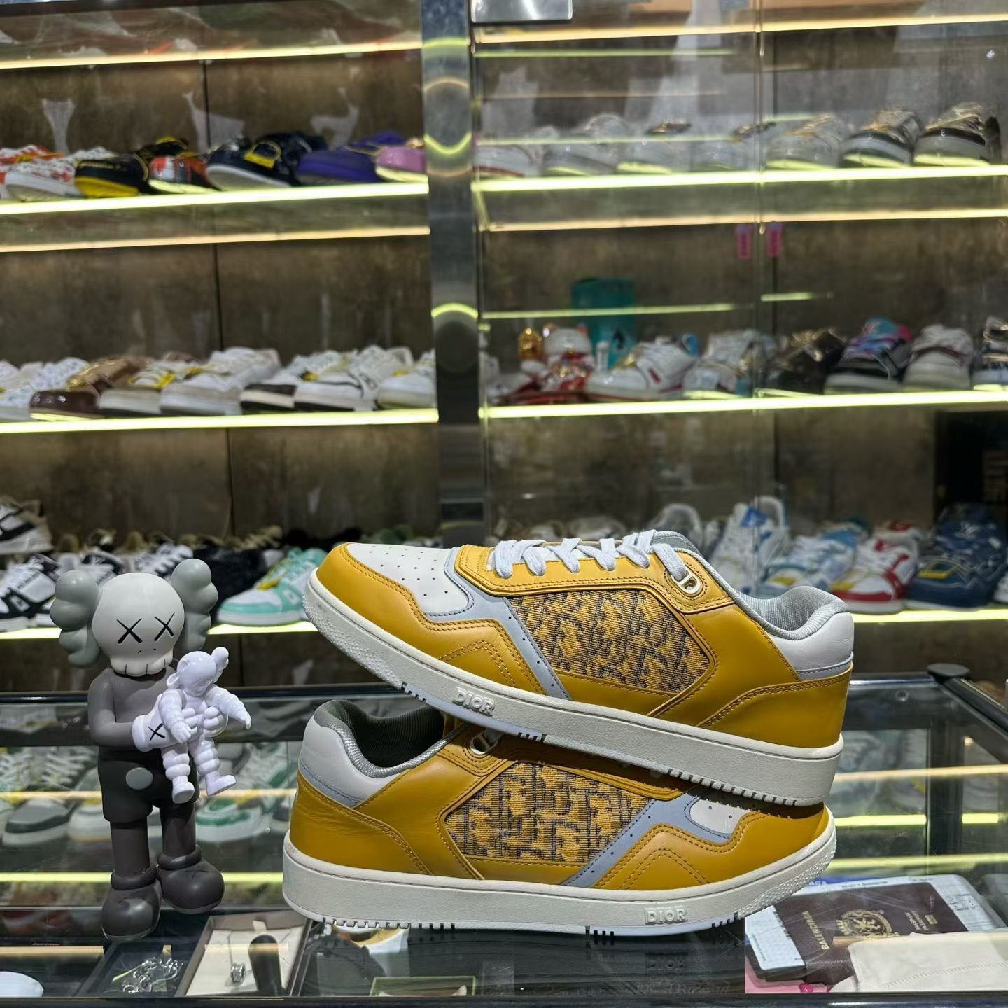 Dior Dior Printed Yellow Lowtop Sneakers it_42 Women Size US 12 / IT 42 - 4 Thumbnail