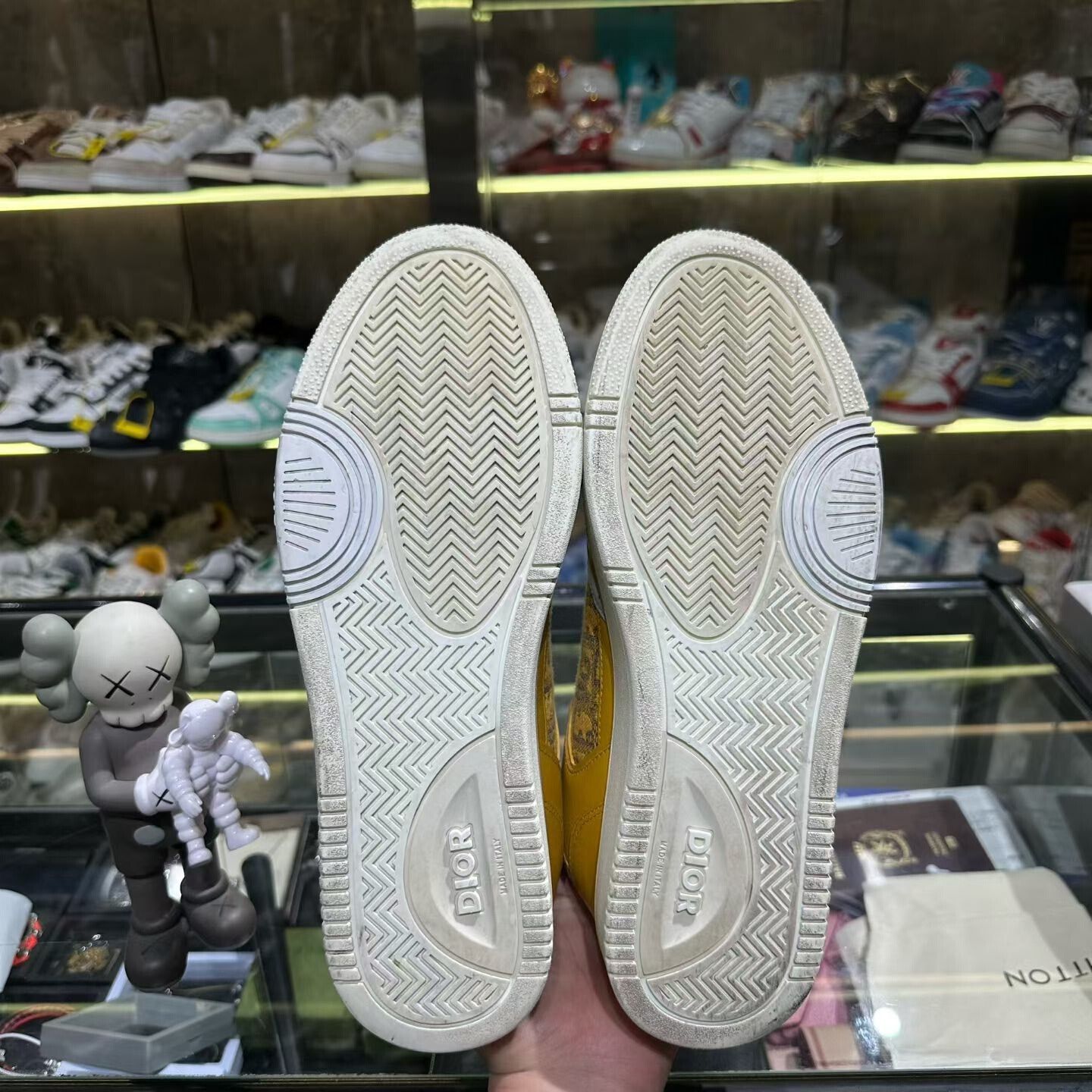 Dior Dior Printed Yellow Lowtop Sneakers it_42 Women Size US 12 / IT 42 - 6 Thumbnail