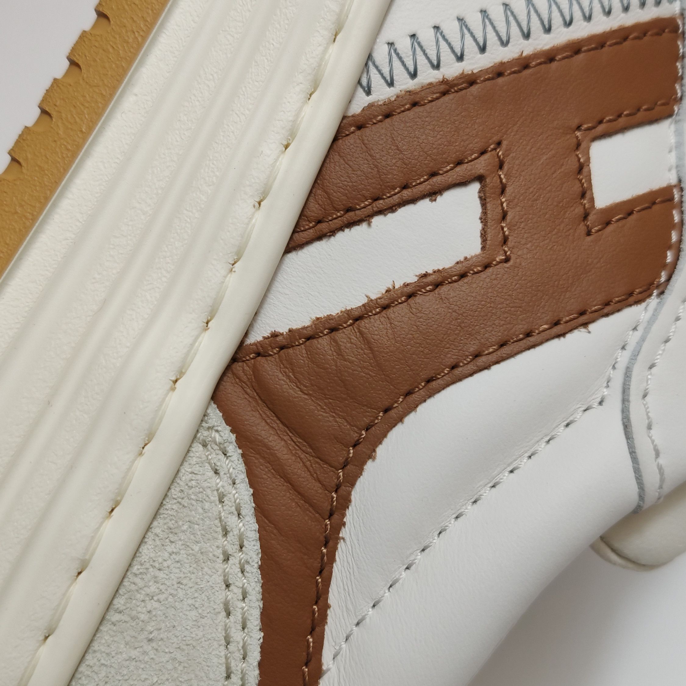 Hogan Hogan Leather Suede Paneled Sneakers US 6.5 Size US 6 / EU 39 - 12 Thumbnail