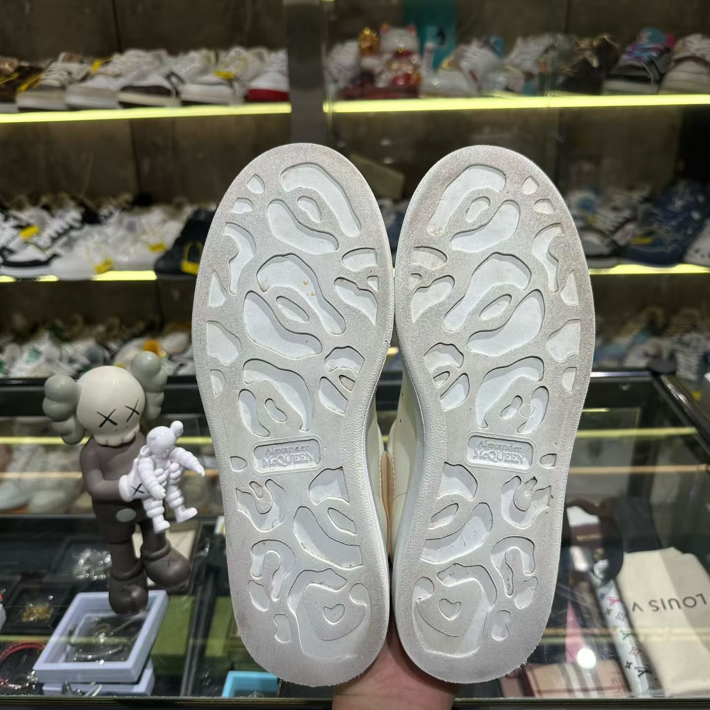 Alexander McQueen Alexander McQueen Multi Lowtop Sneakers us_8-5 Women Size US 8.5 / IT 38.5 - 6 Thumbnail