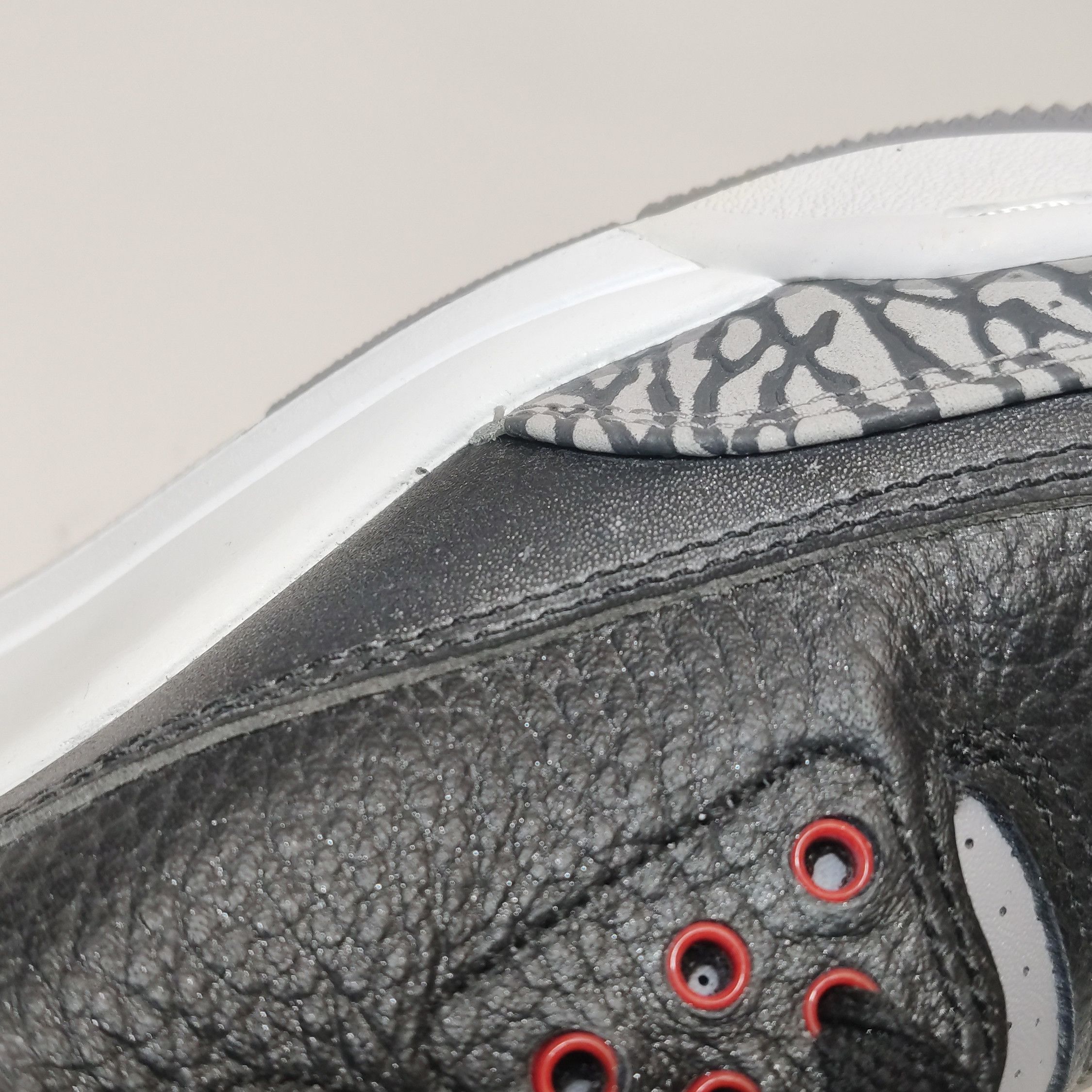 Jordan Brand Jordan Brand Black Cement Air Jordan 3 Sneakers 44 Size US 11 / EU 44 - 8 Thumbnail