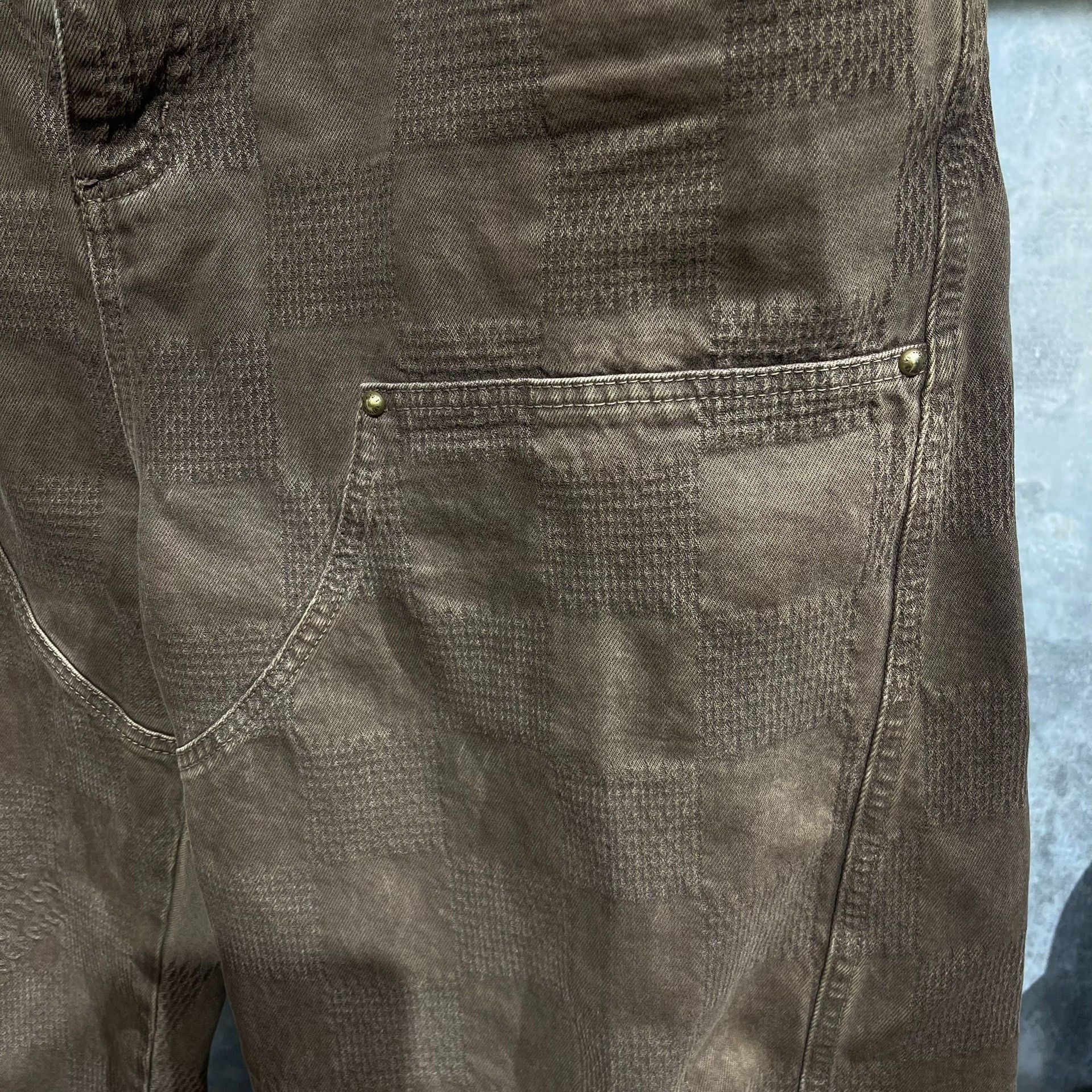 Louis Vuitton Louis Vuitton Checkered Green Jeans 28 Women Size 28" / US 6 / IT 42 - 3 Thumbnail