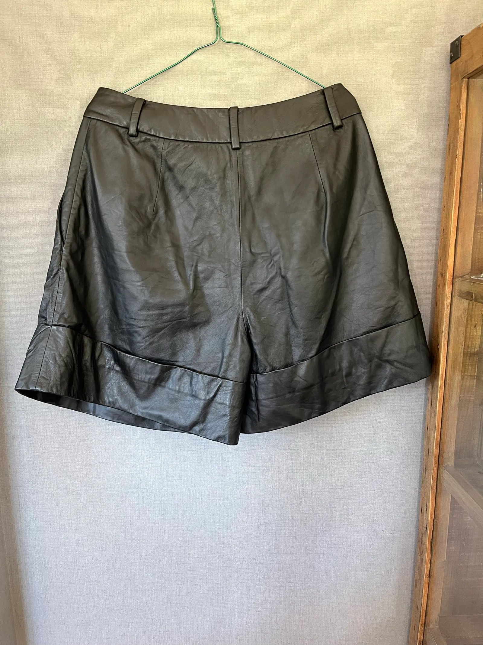 By Malene Birger By Malene Birger Damapanae Shorts Size 28" / US 6 / IT 42 - 4 Thumbnail