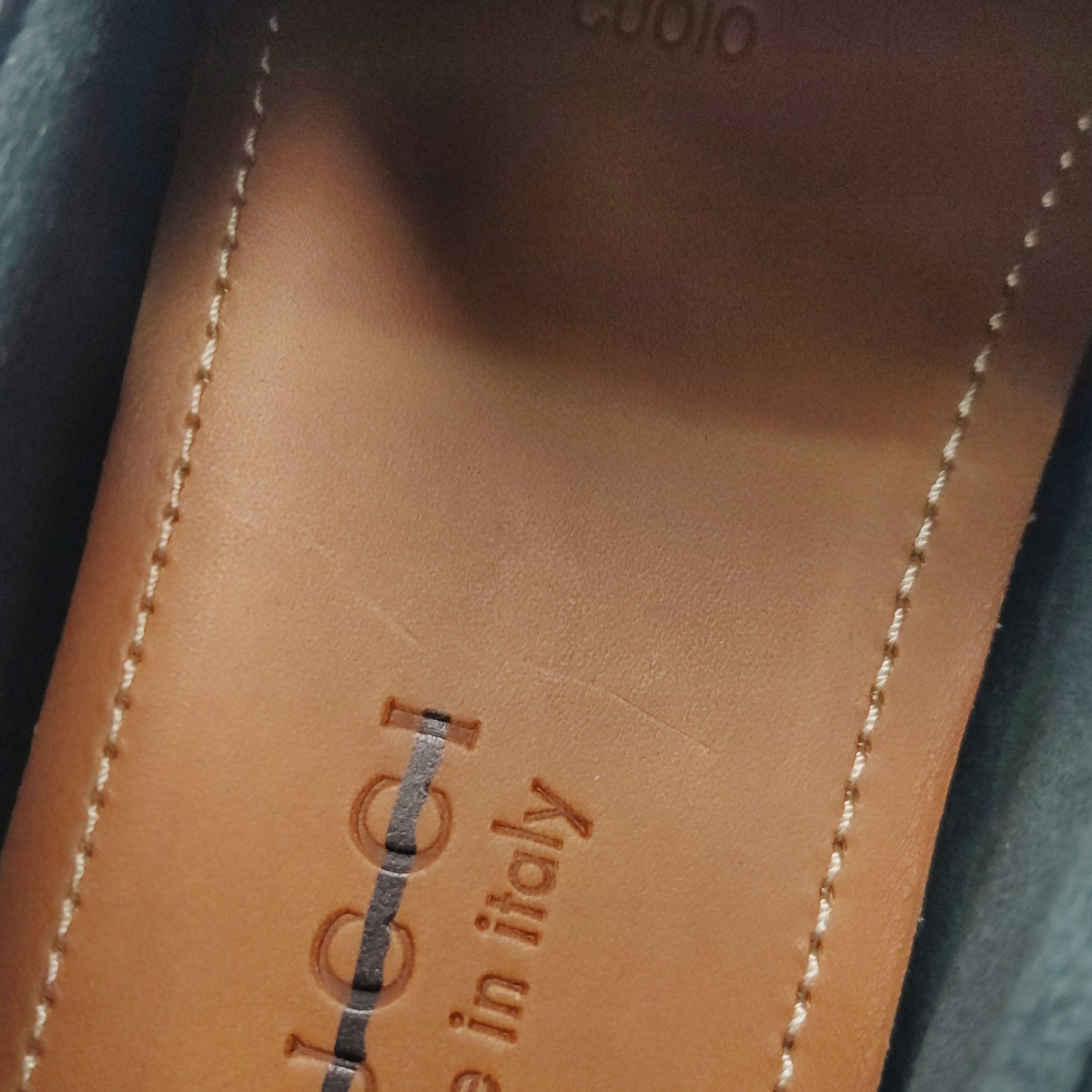 Gucci Gucci Leather Interlocking G Loafers Size 6.5 Size US 7 / EU 40 - 9 Thumbnail