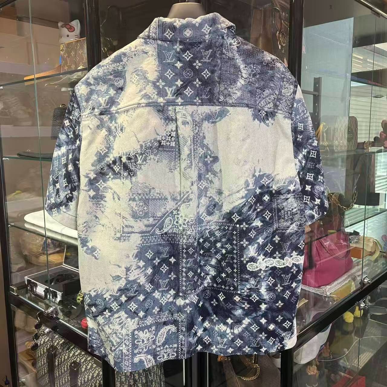 Louis Vuitton Louis Vuitton Denim Gold Light Jacket xxl Men Size US XXL / EU 58 / 5 - 2 Thumbnail