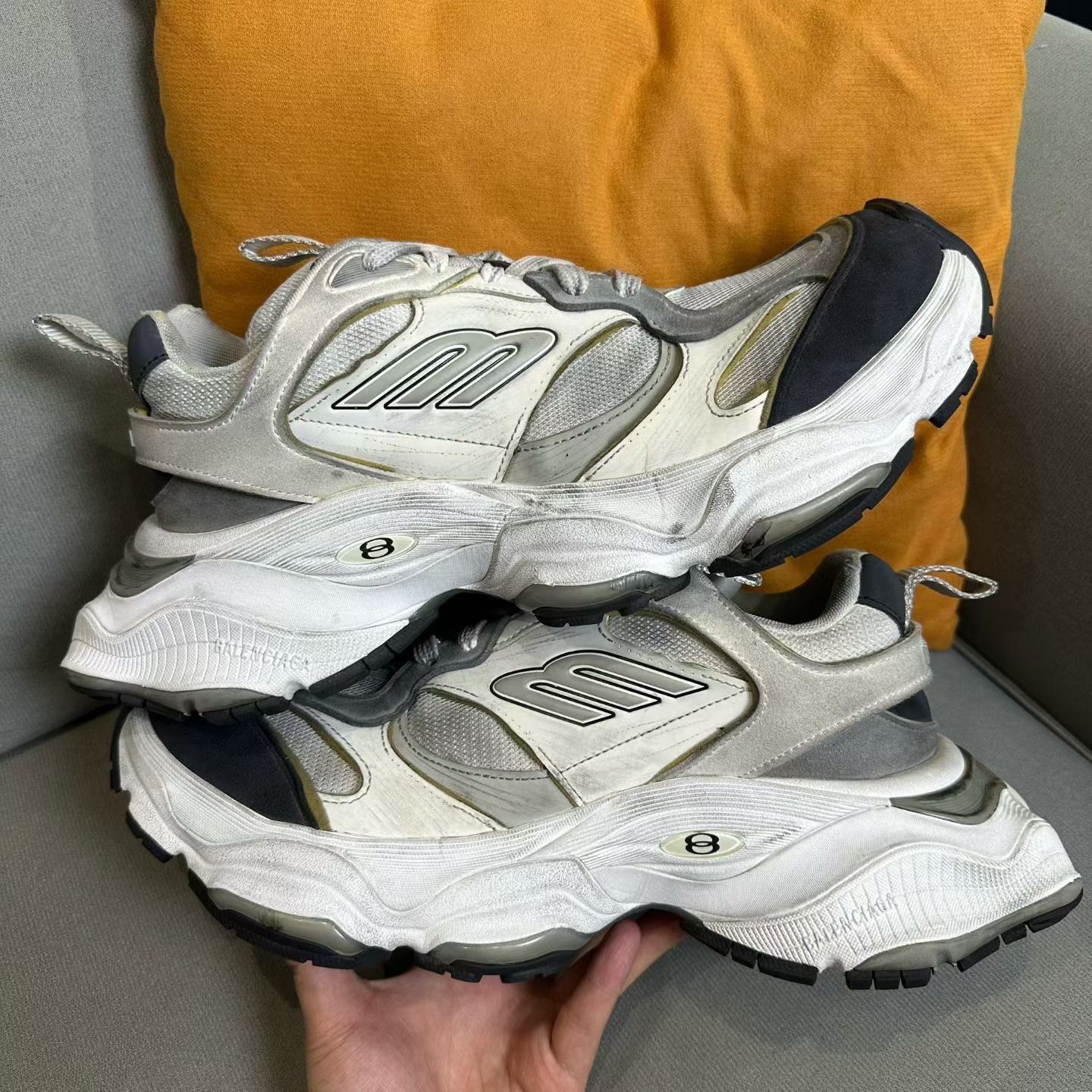 Balenciaga Balenciaga Cargo Yellow Lowtop Sneakers 9 Men Size US 9 / EU 42 - 6 Thumbnail