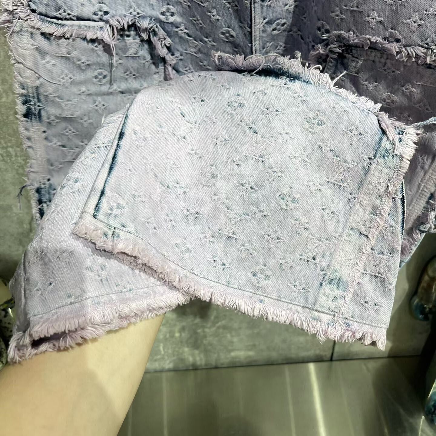 Louis Vuitton Louis Vuitton Distressed Purple Denim Jeans 32 Men Size US 32 / EU 48 - 3 Thumbnail